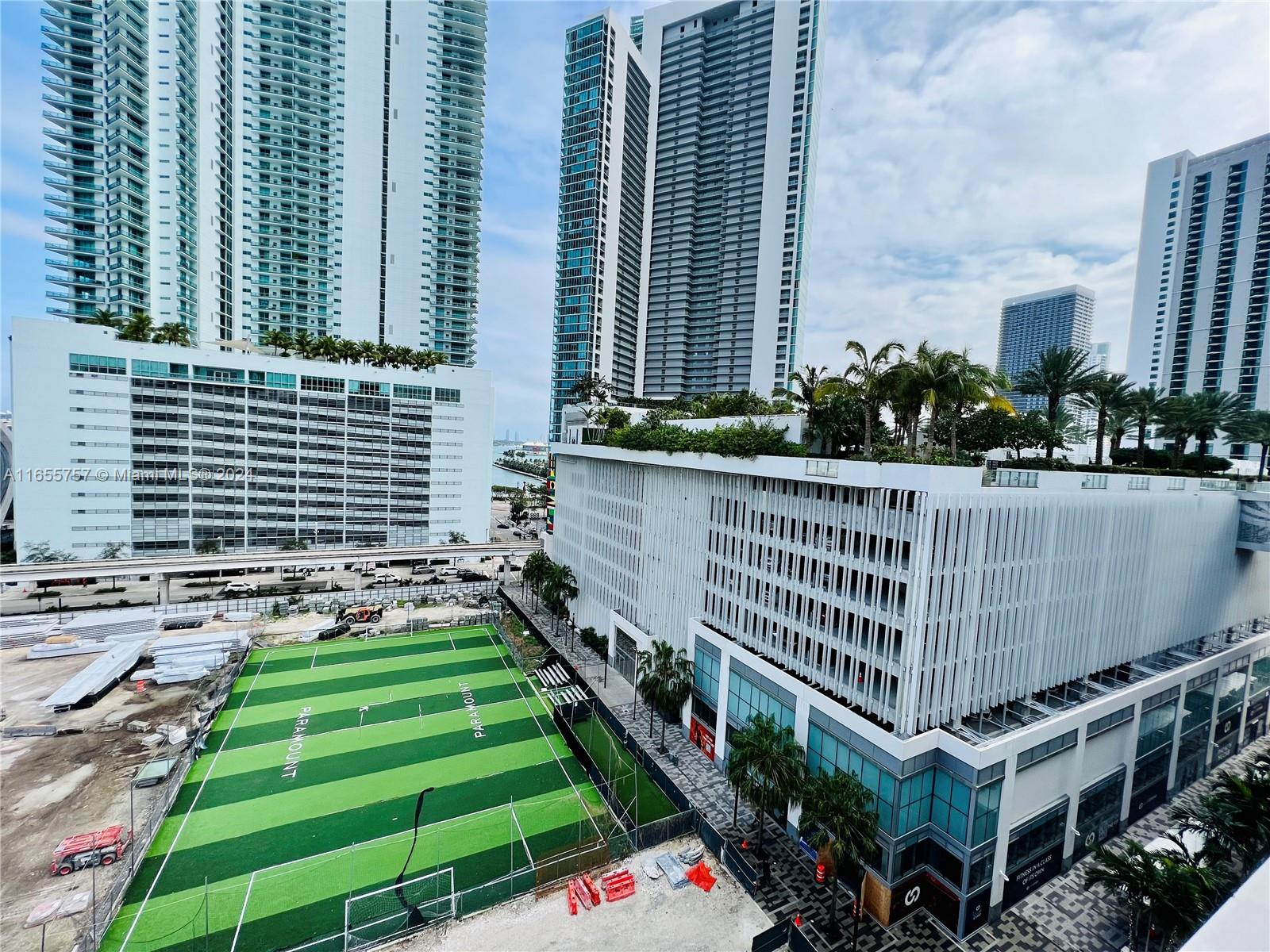 851 NE 1st Ave # 2309