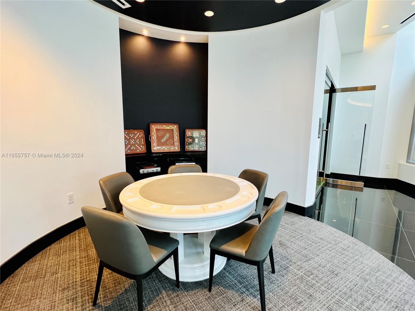 851 NE 1st Ave # 2309