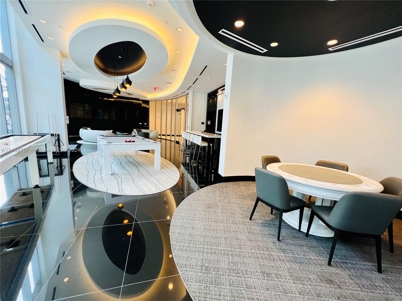 851 NE 1st Ave # 2309