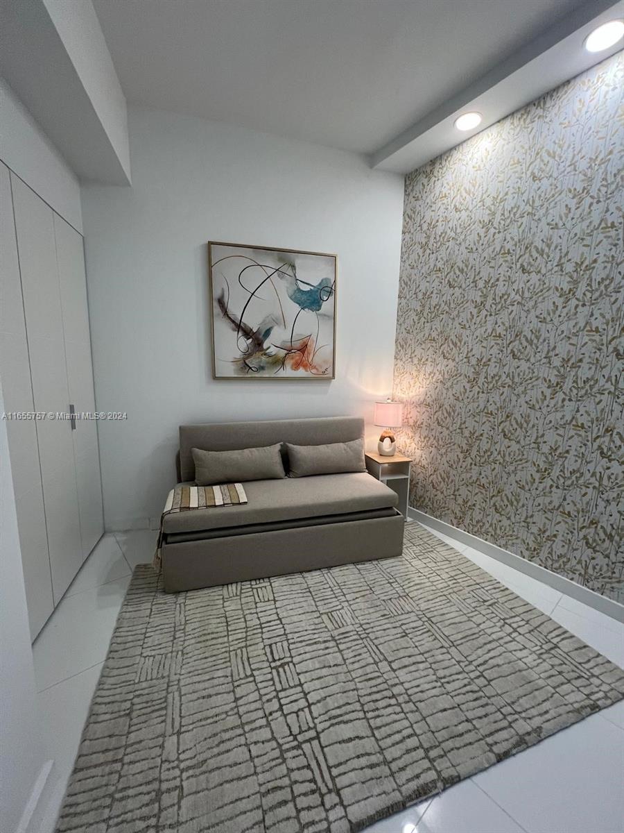 851 NE 1st Ave # 2309