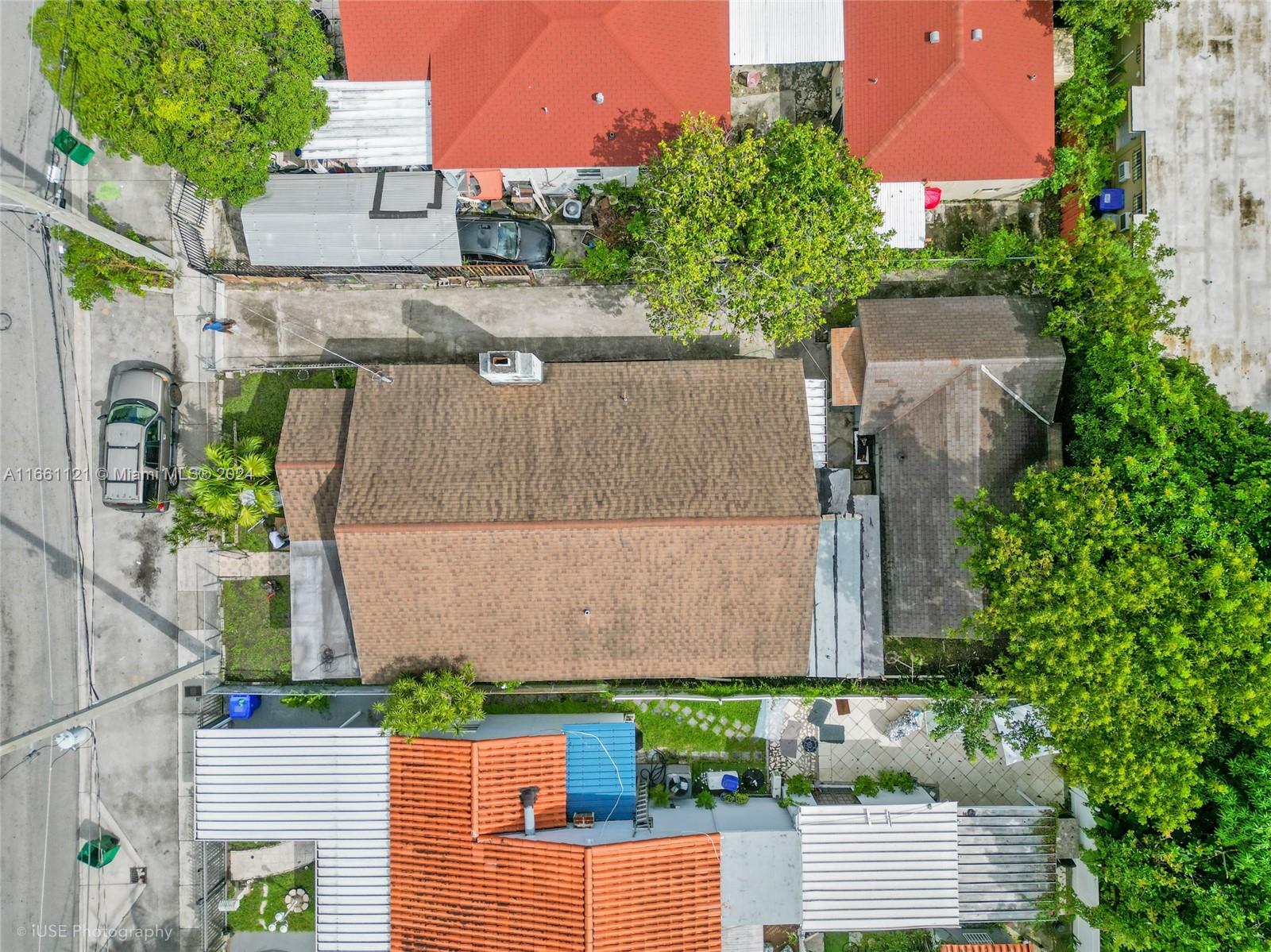 3389 NW 14th Ave