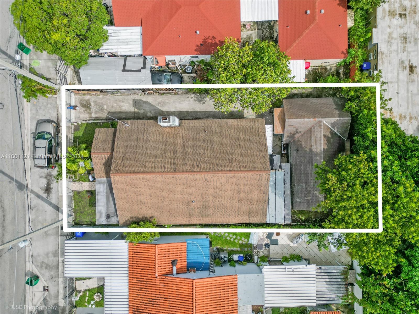 3389 NW 14th Ave