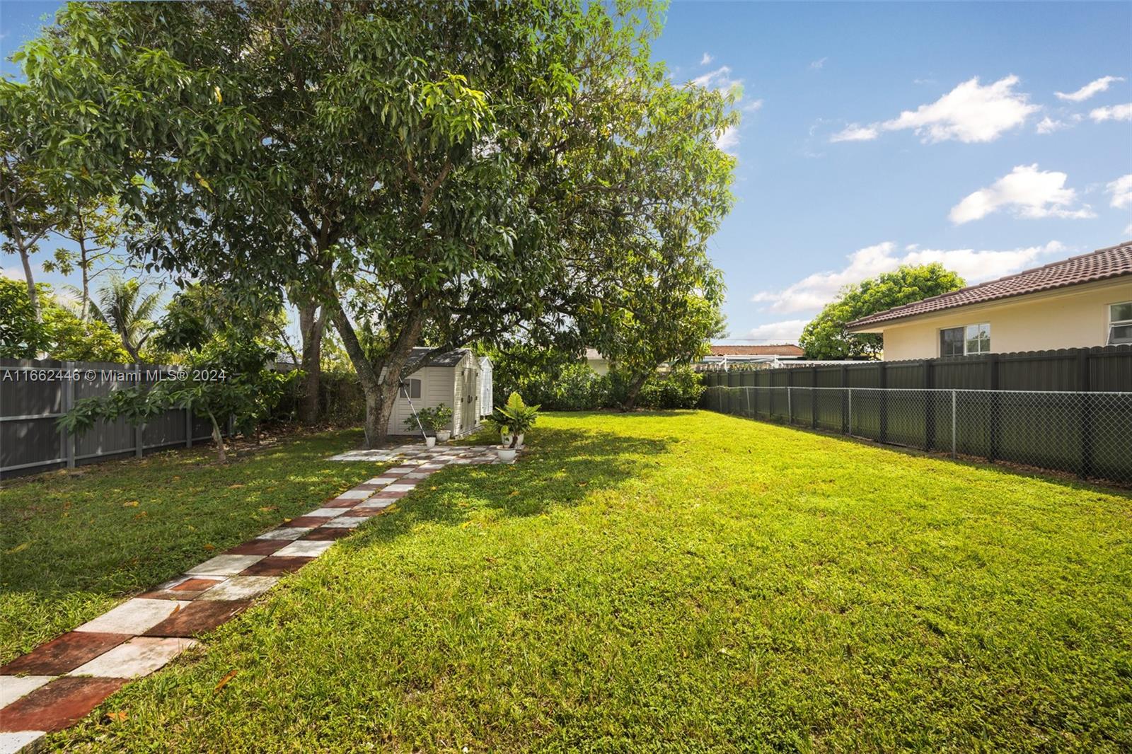 241 NW 33rd Ave