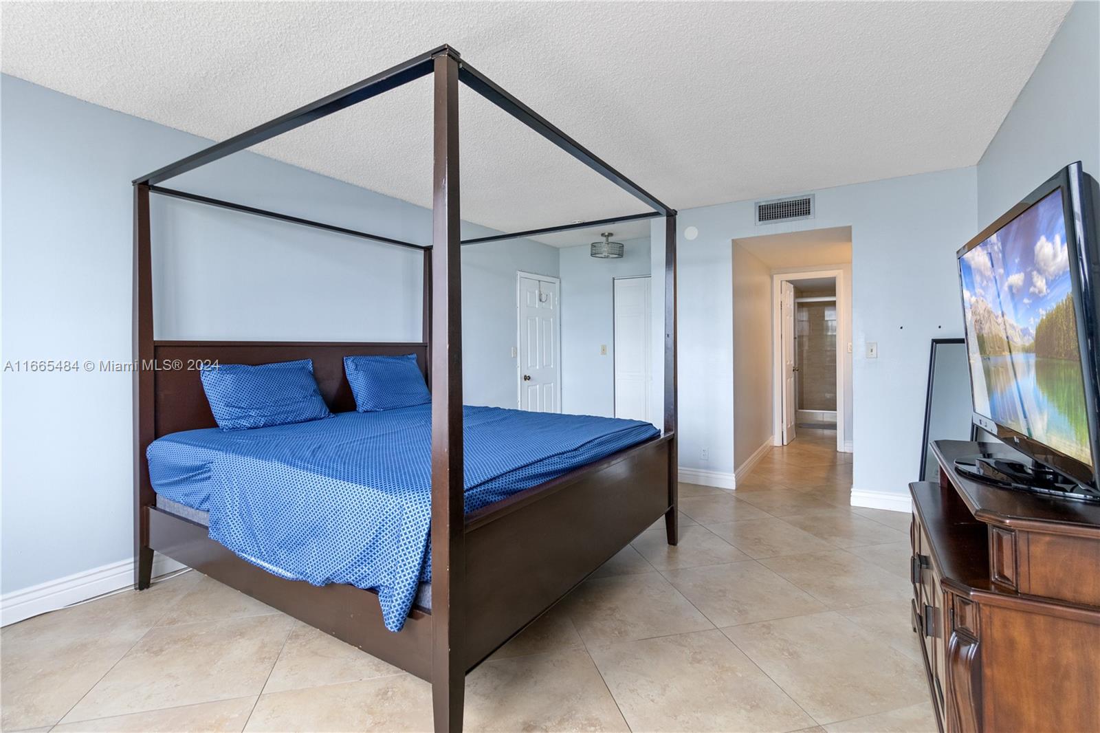600 Three Islands Blvd # 519