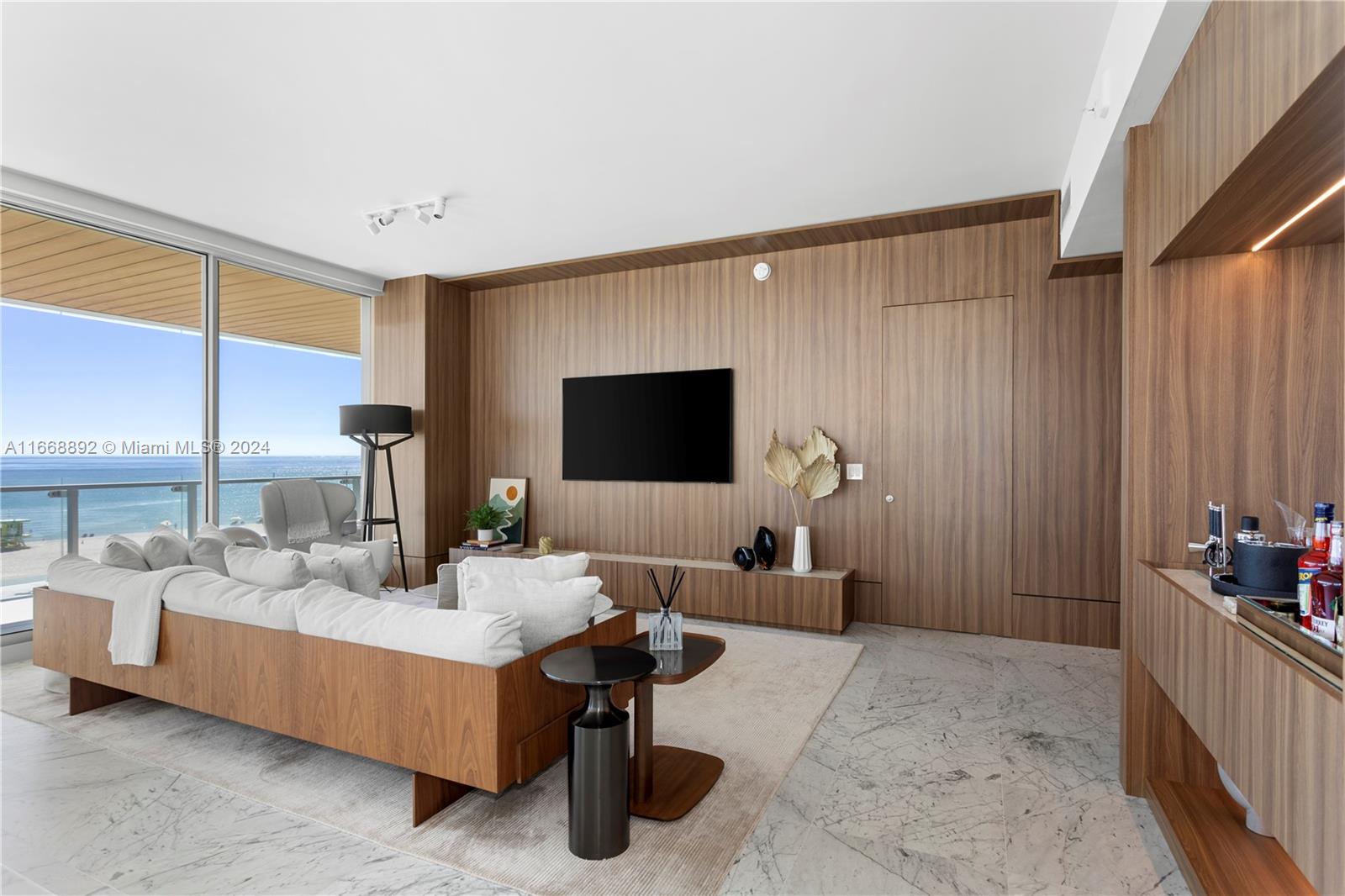 5775 Collins Ave # 503
