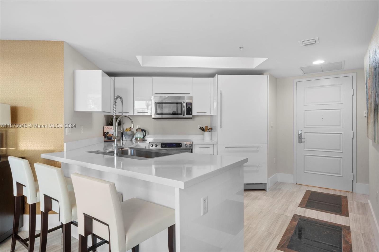 250 Sunny Isles Blvd # 501 Unit: 3-501