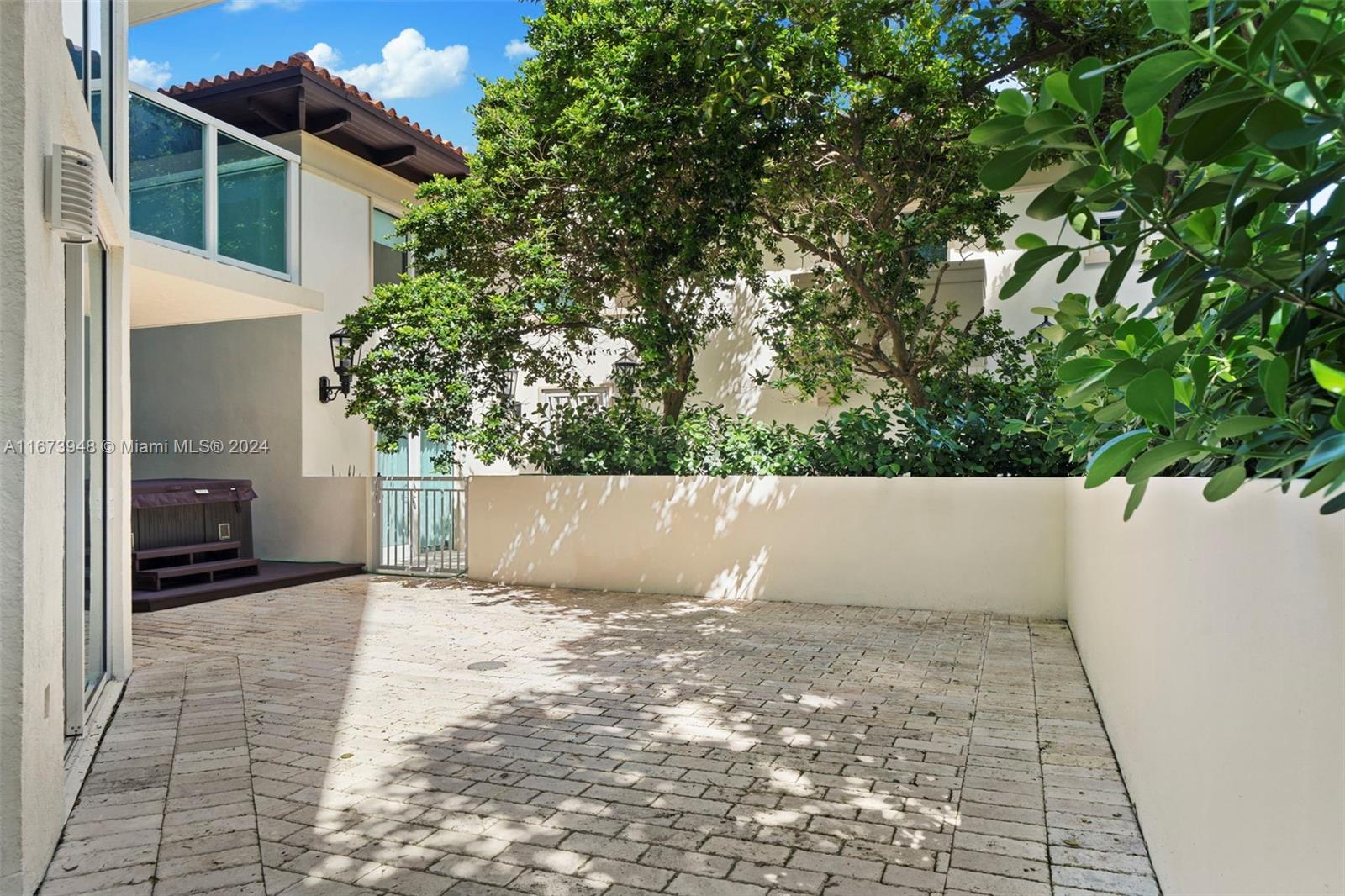 250 Sunny Isles Blvd # 501 Unit: 3-501