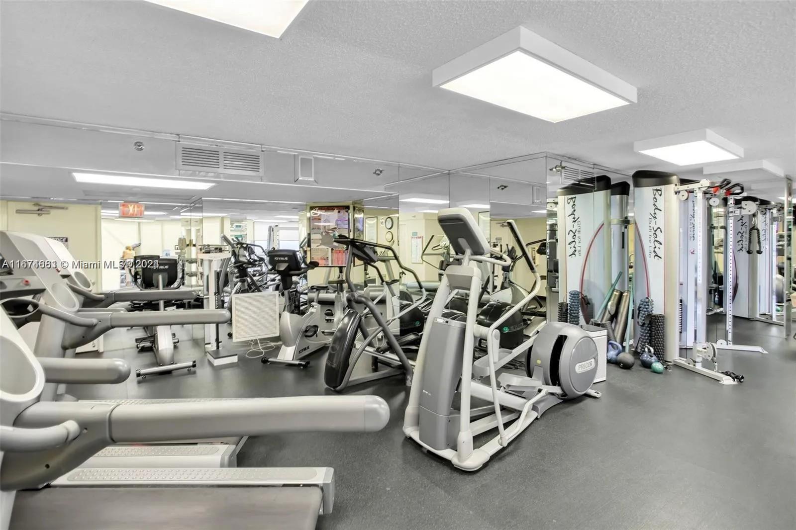 3530 Mystic Pointe Dr # 2504