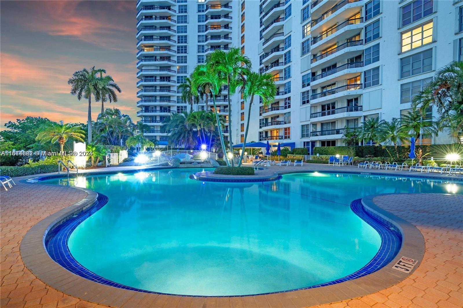 3530 Mystic Pointe Dr # 2504