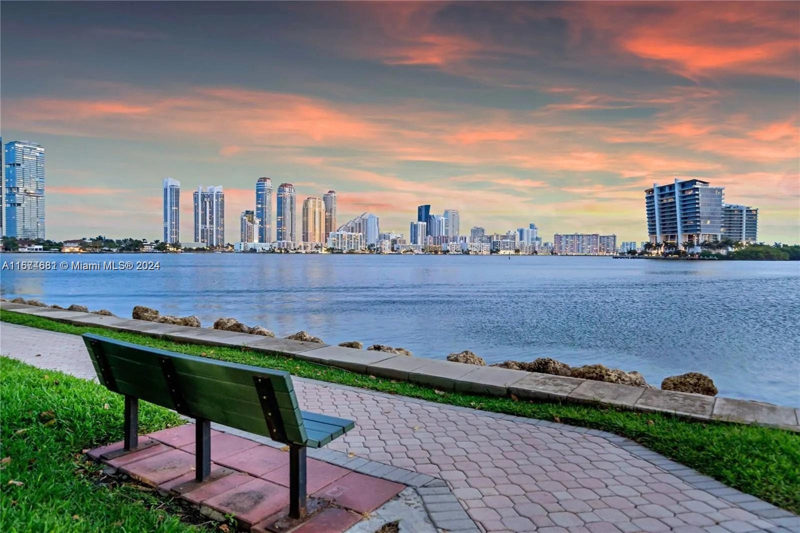 3530 Mystic Pointe Dr # 2504