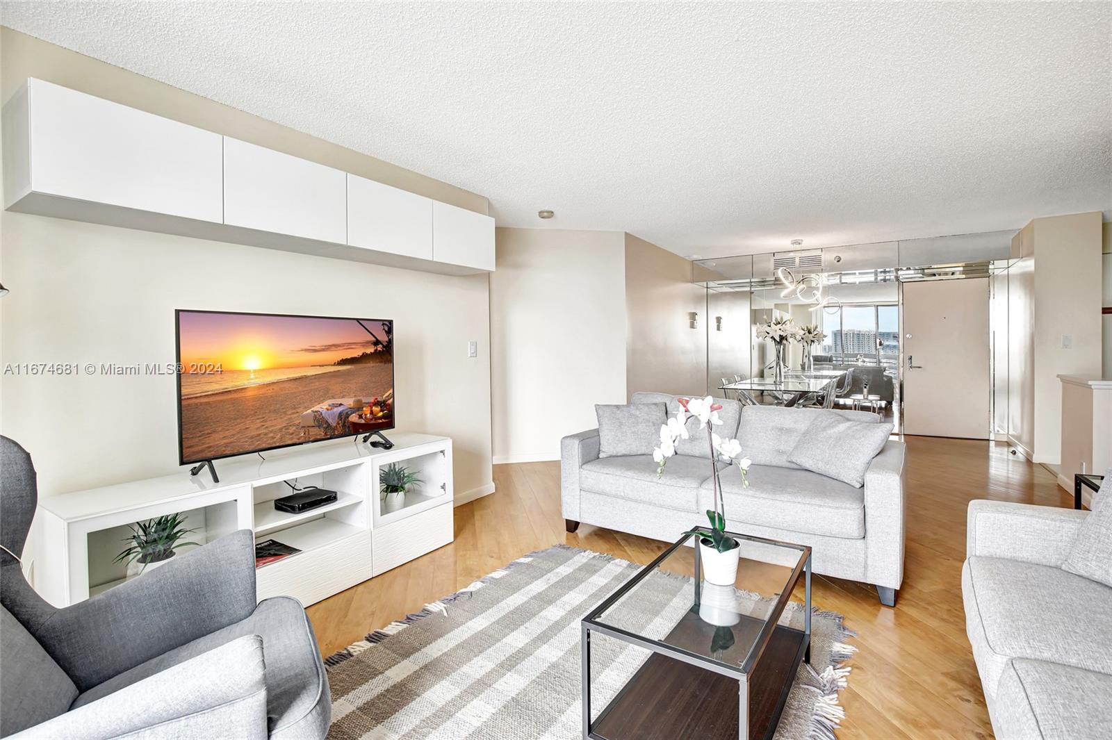 3530 Mystic Pointe Dr # 2504