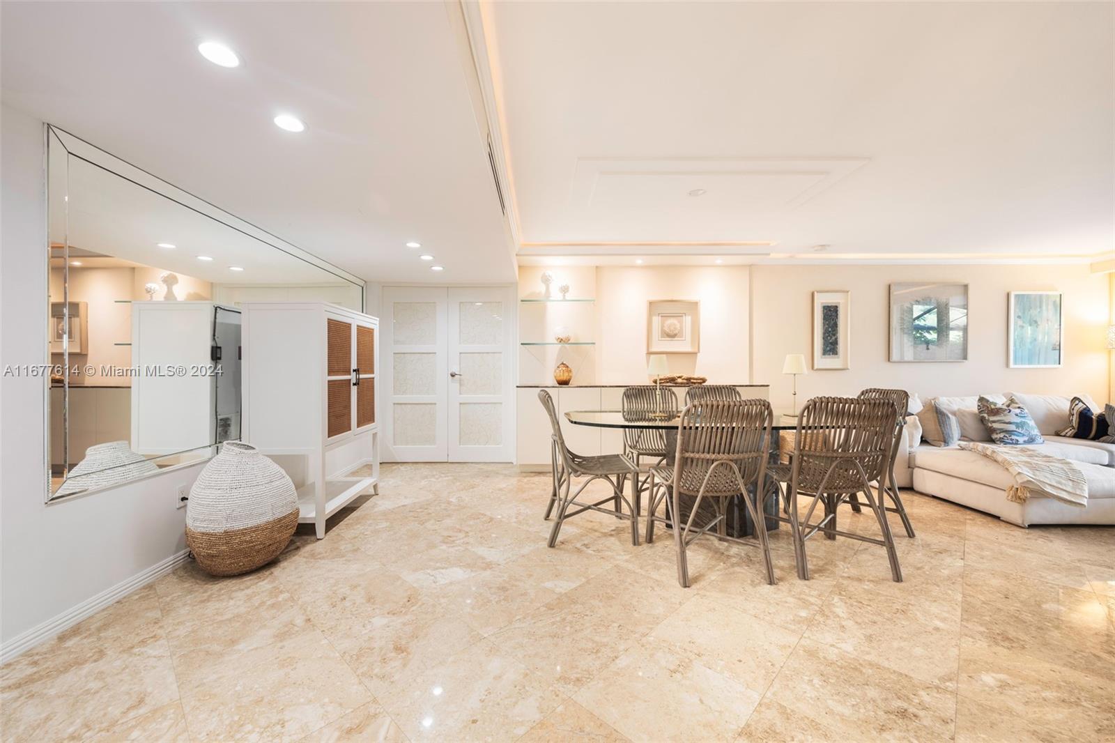 55 Ocean Lane Dr # 1028