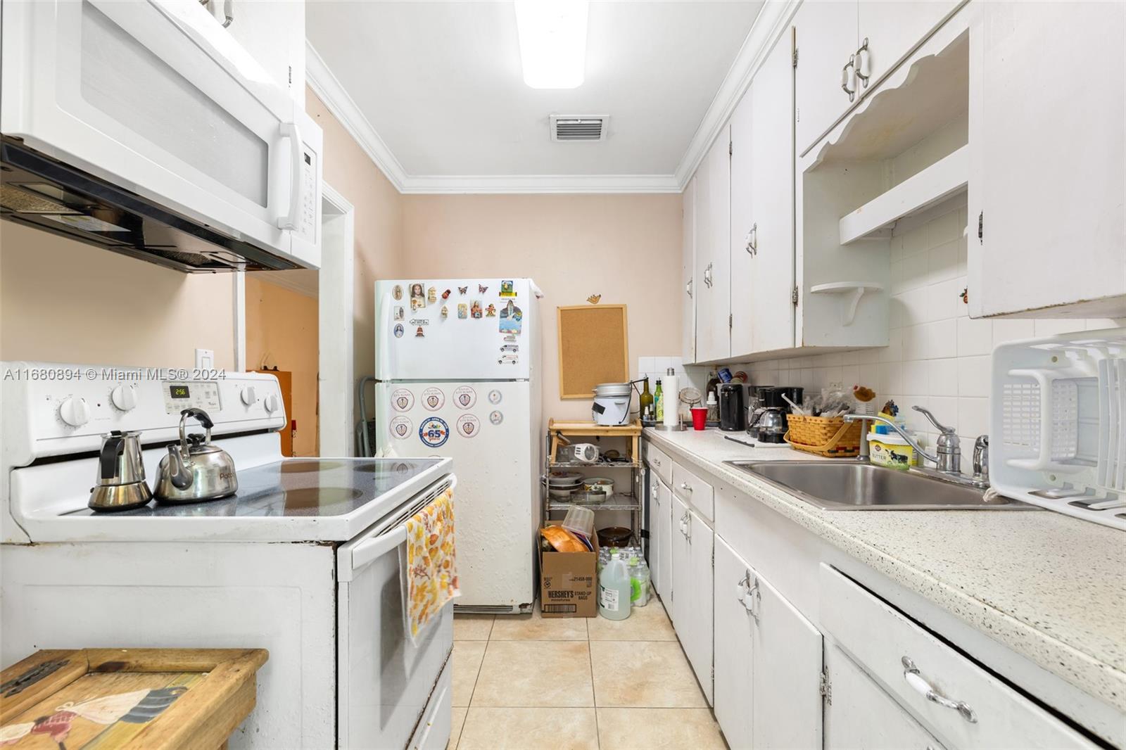 524 Mendoza Ave