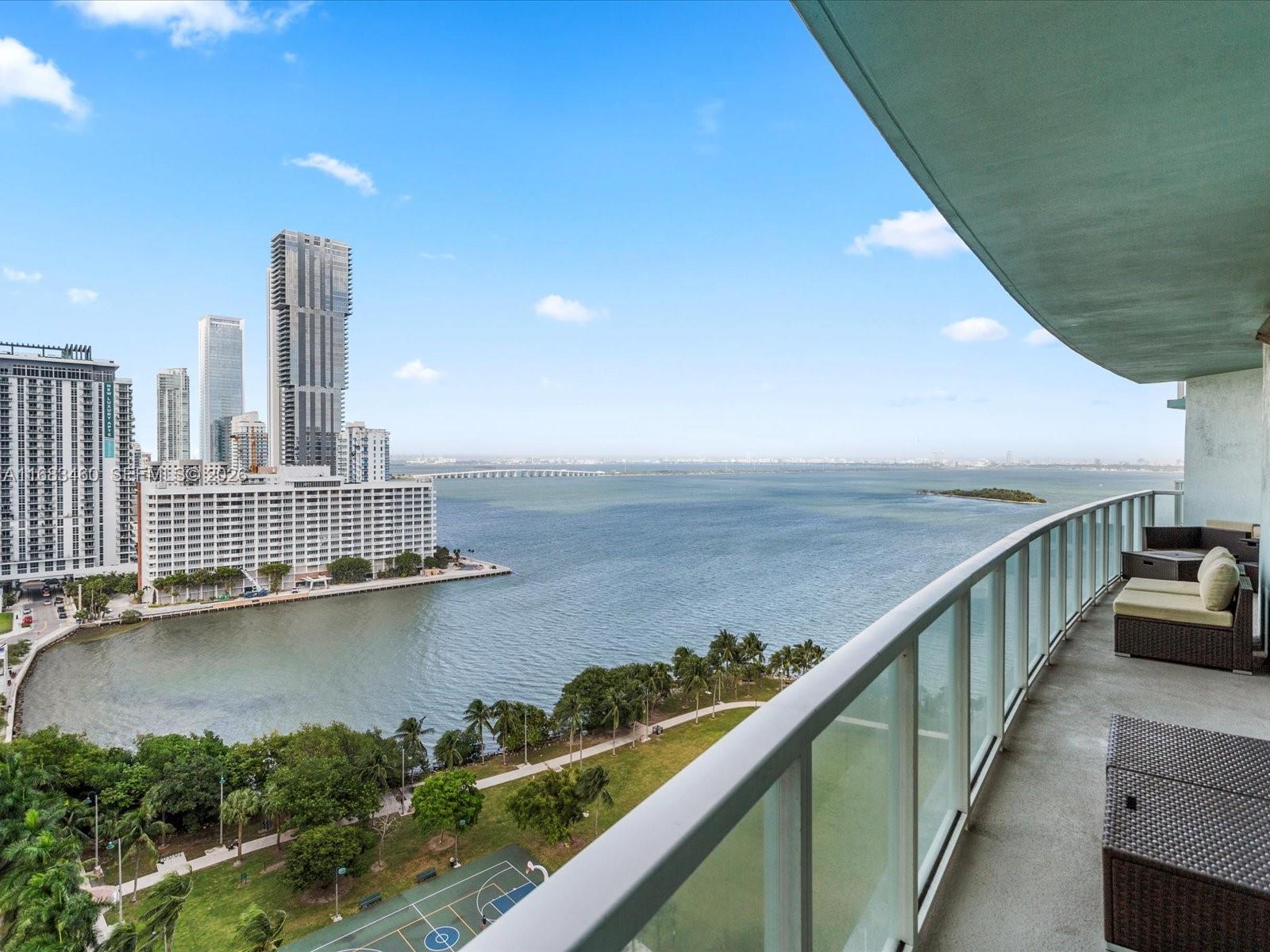 1900 N Bayshore Dr # 1704