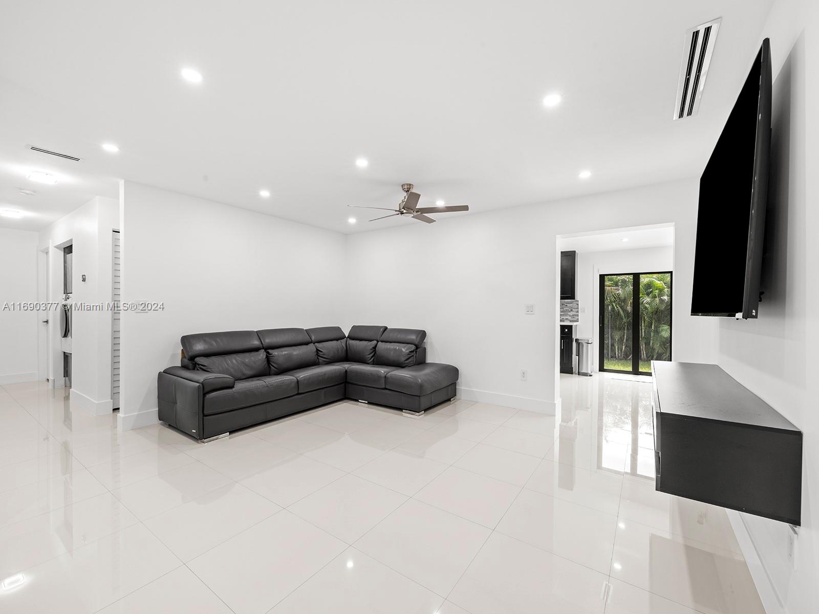 168 Hough Dr