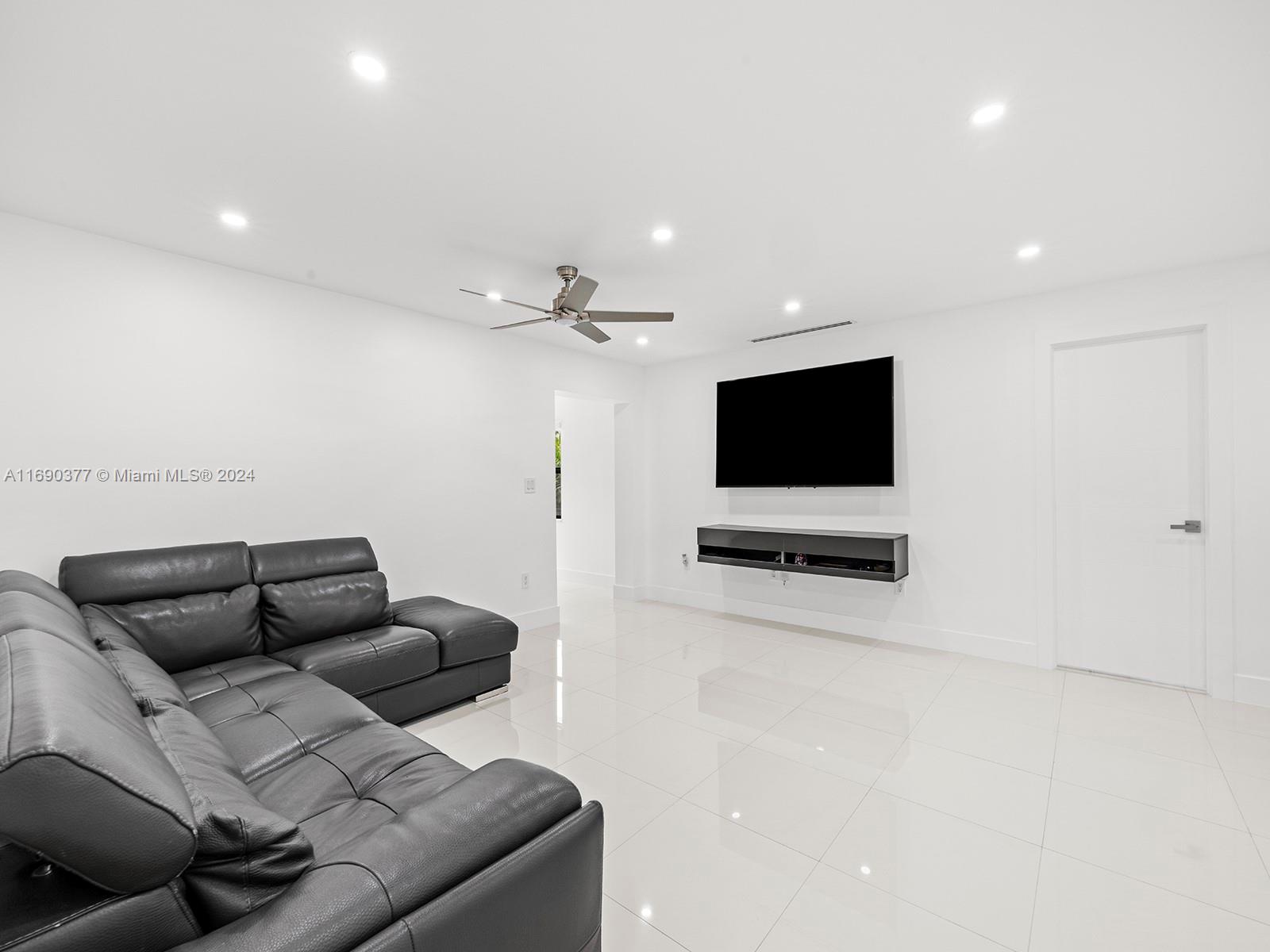 168 Hough Dr