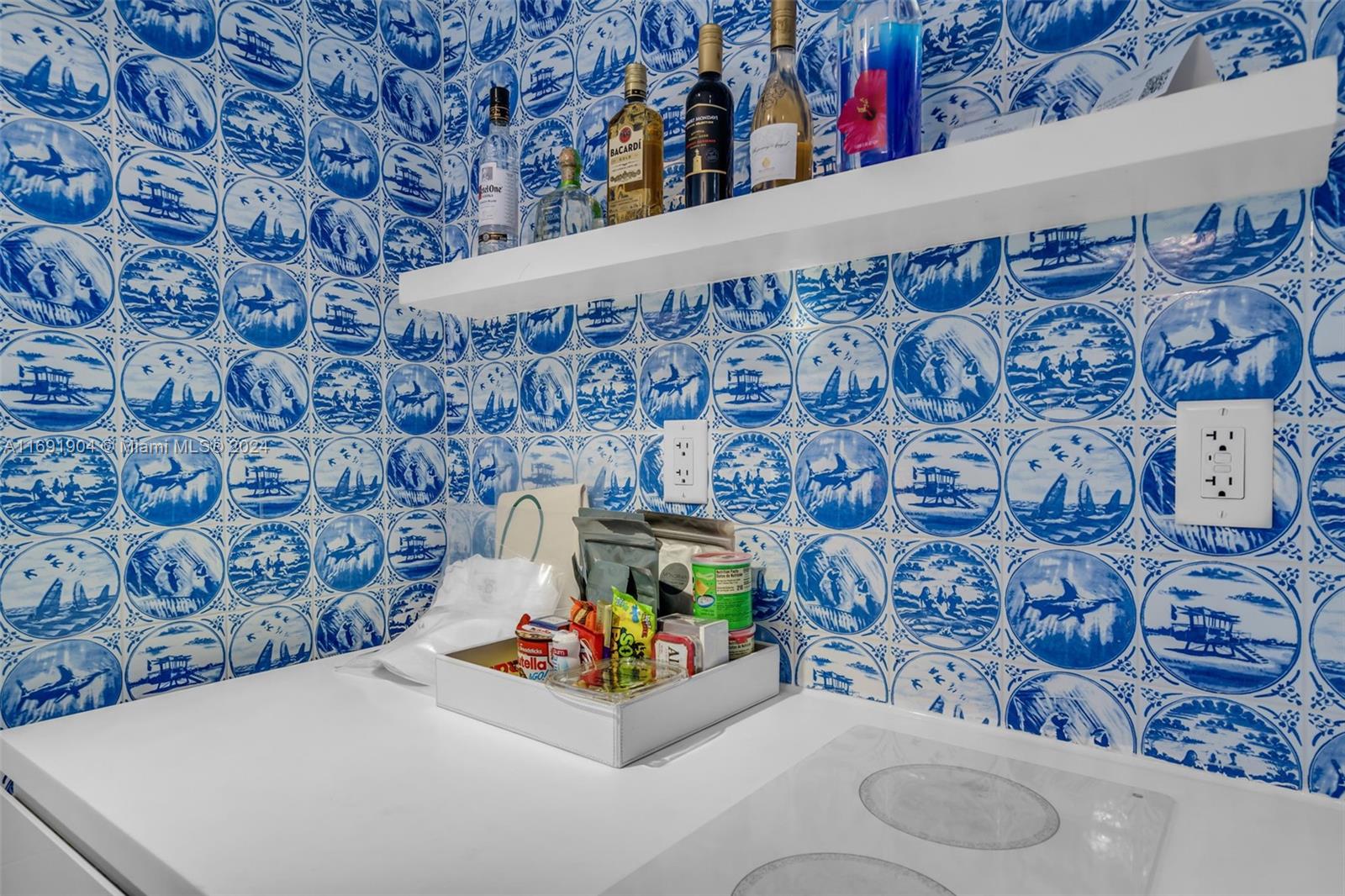 1100 West Ave # 1420