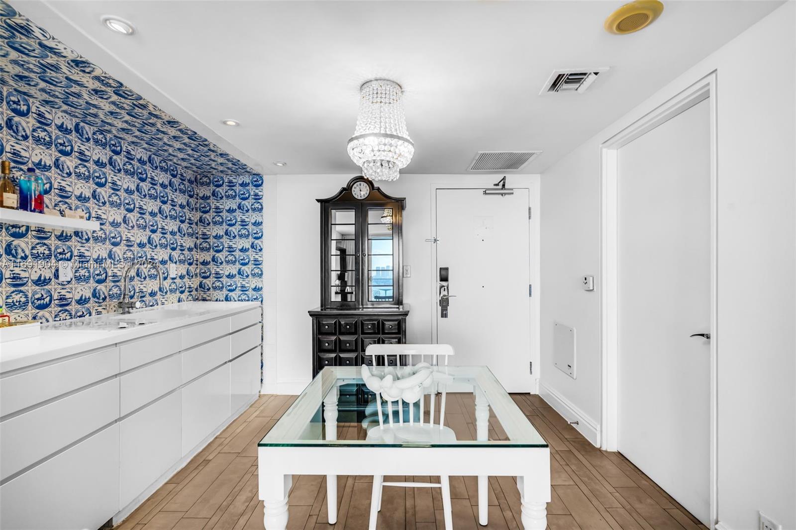 1100 West Ave # 1420