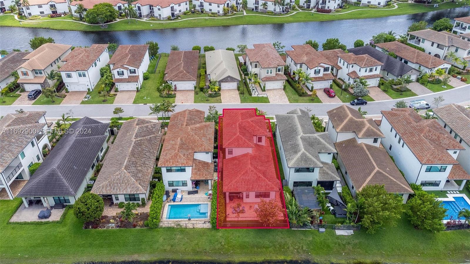 11843 SW 13th Court