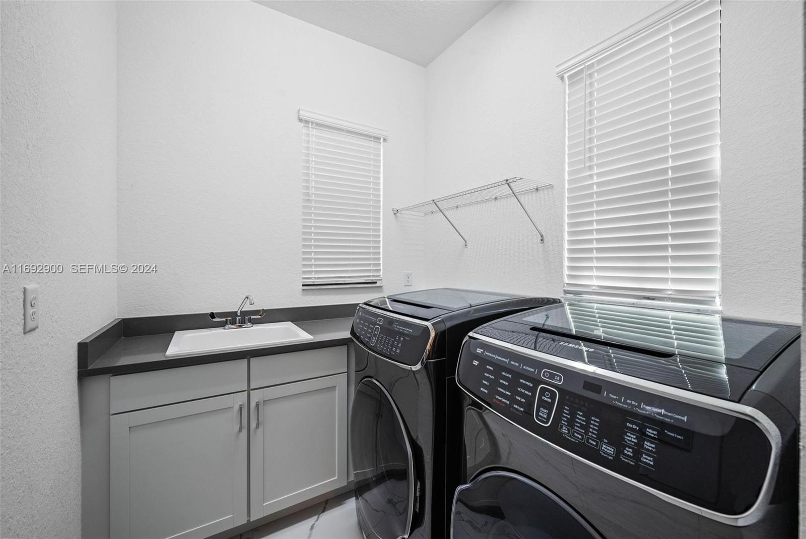 11843 SW 13th Court