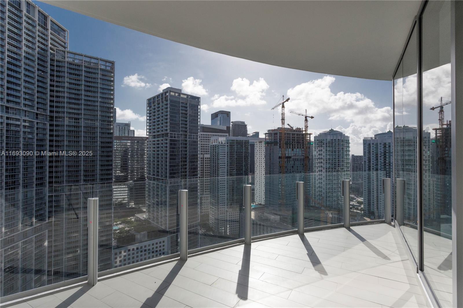 300 BISCAYNE BLVD WAY # 3307