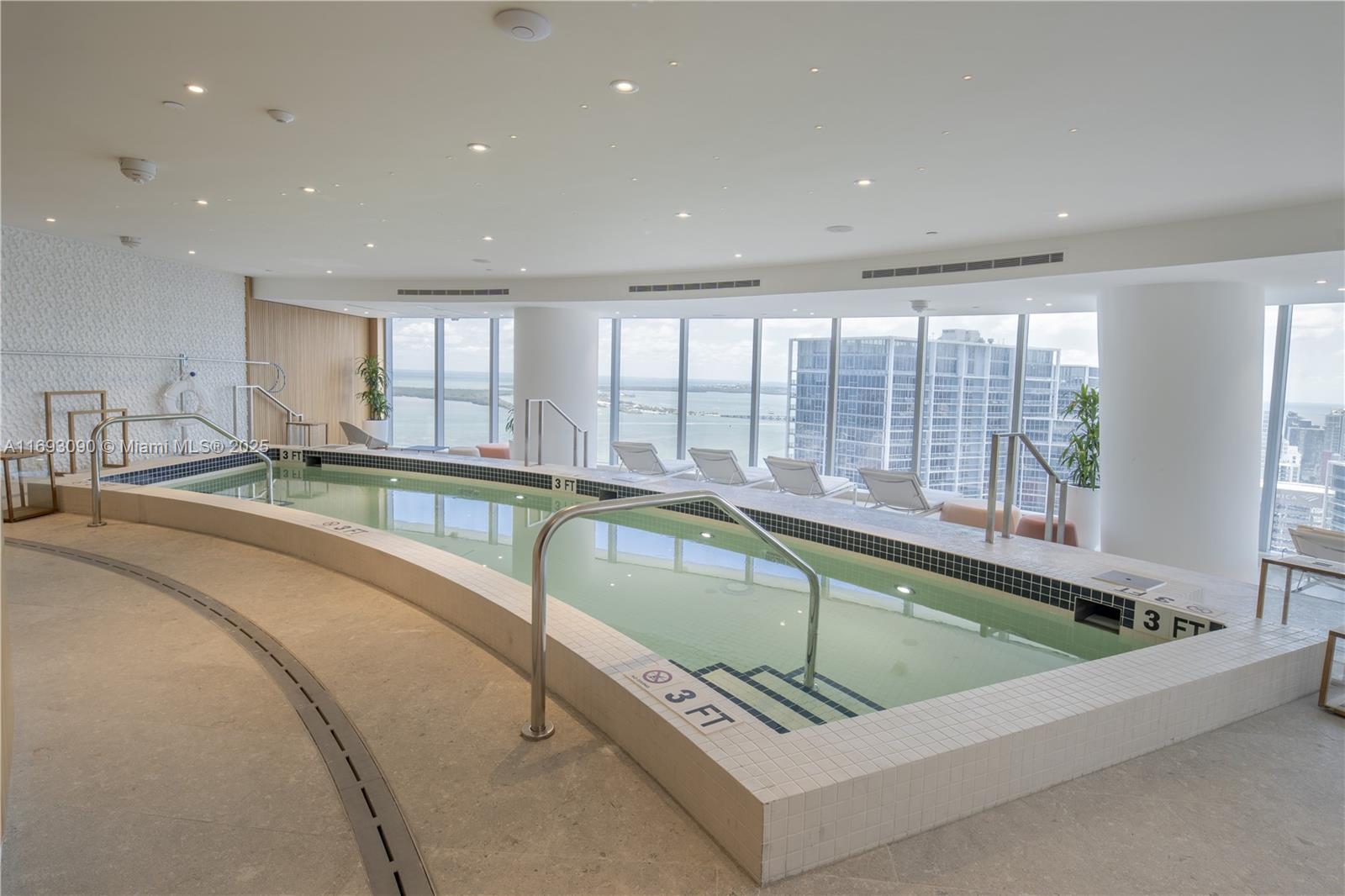 300 BISCAYNE BLVD WAY # 3307
