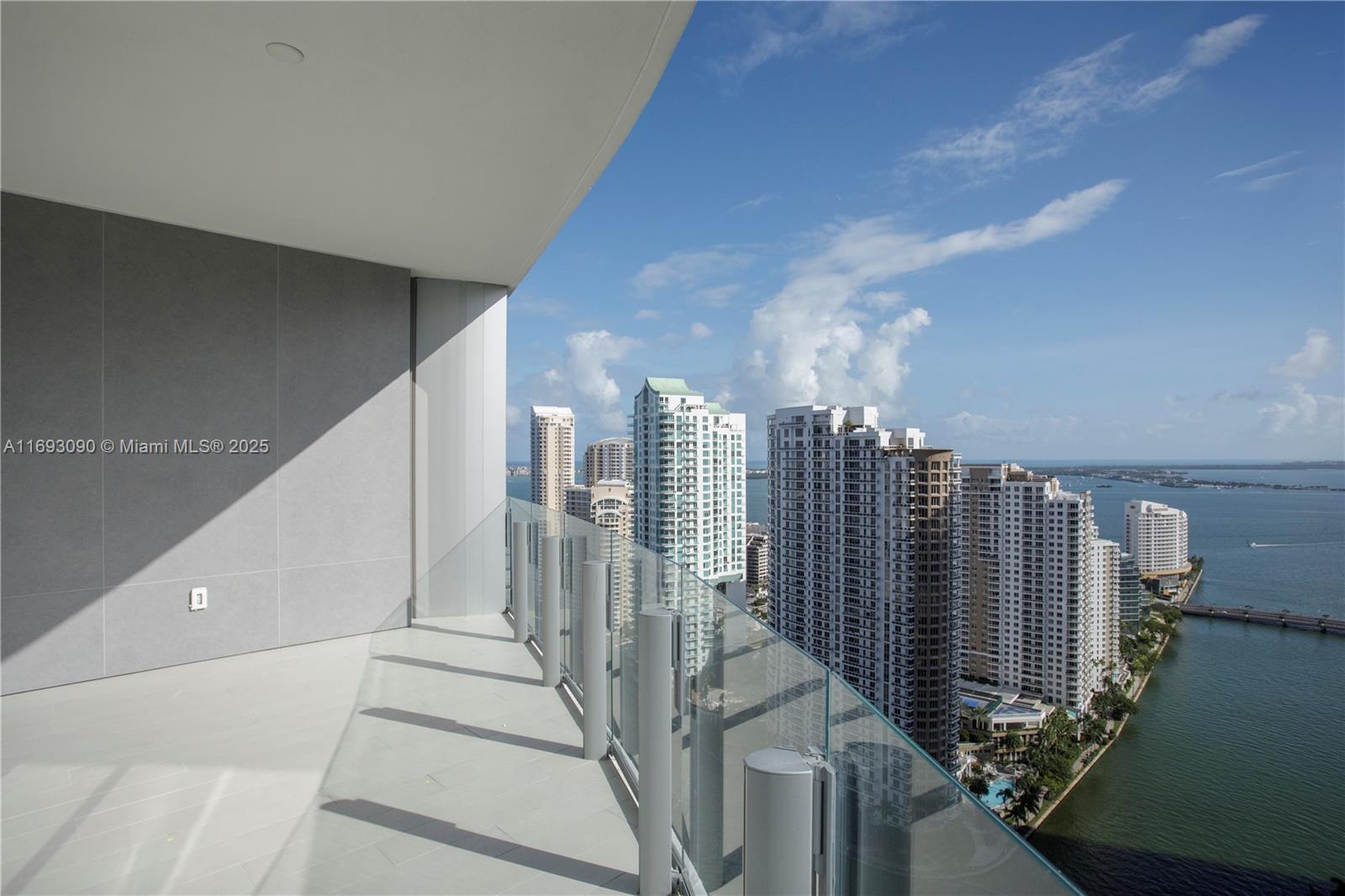 300 BISCAYNE BLVD WAY # 3307