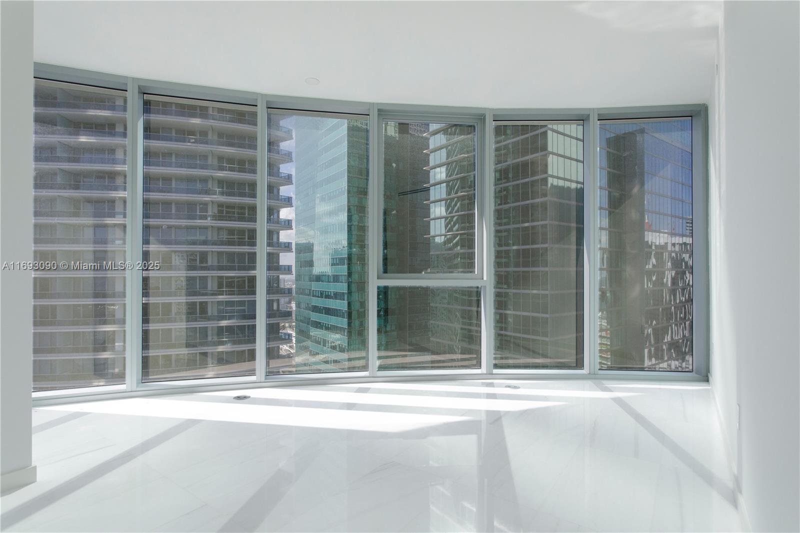 300 BISCAYNE BLVD WAY # 3307