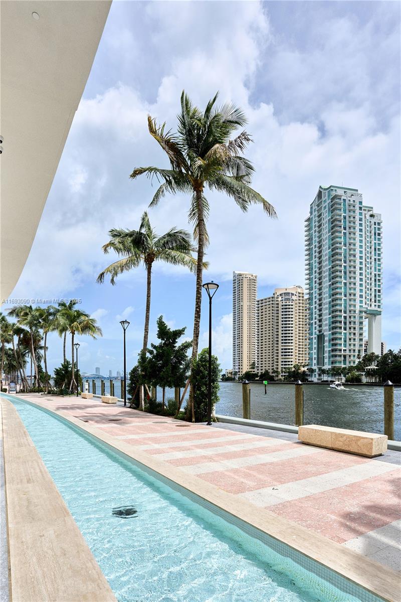 300 BISCAYNE BLVD WAY # 3307
