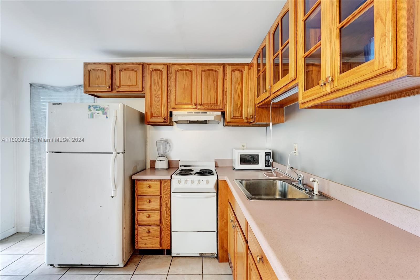 107 SW 2nd Ct # 2 Unit: #2