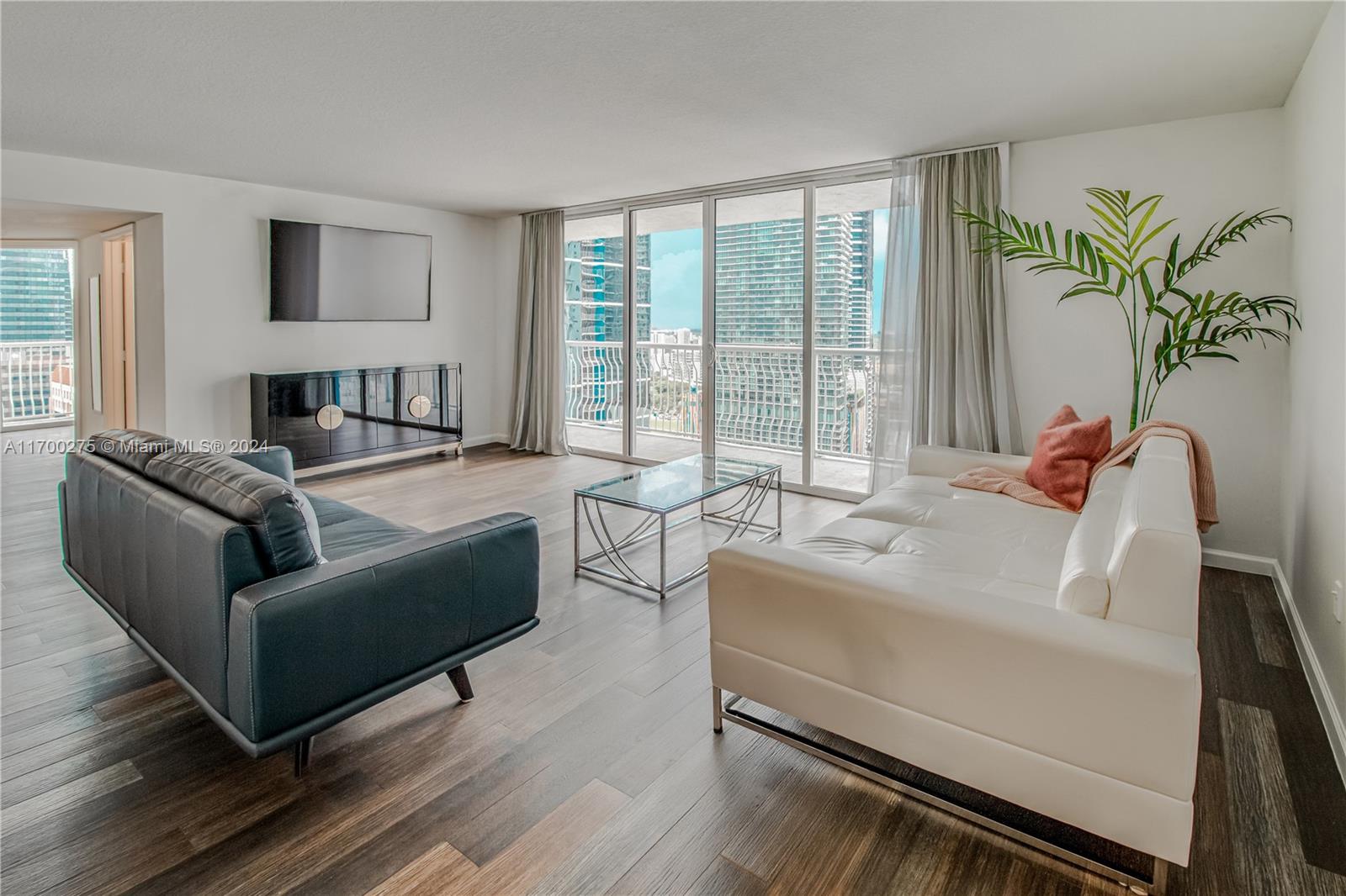 1200 Brickell Bay Dr # 2623