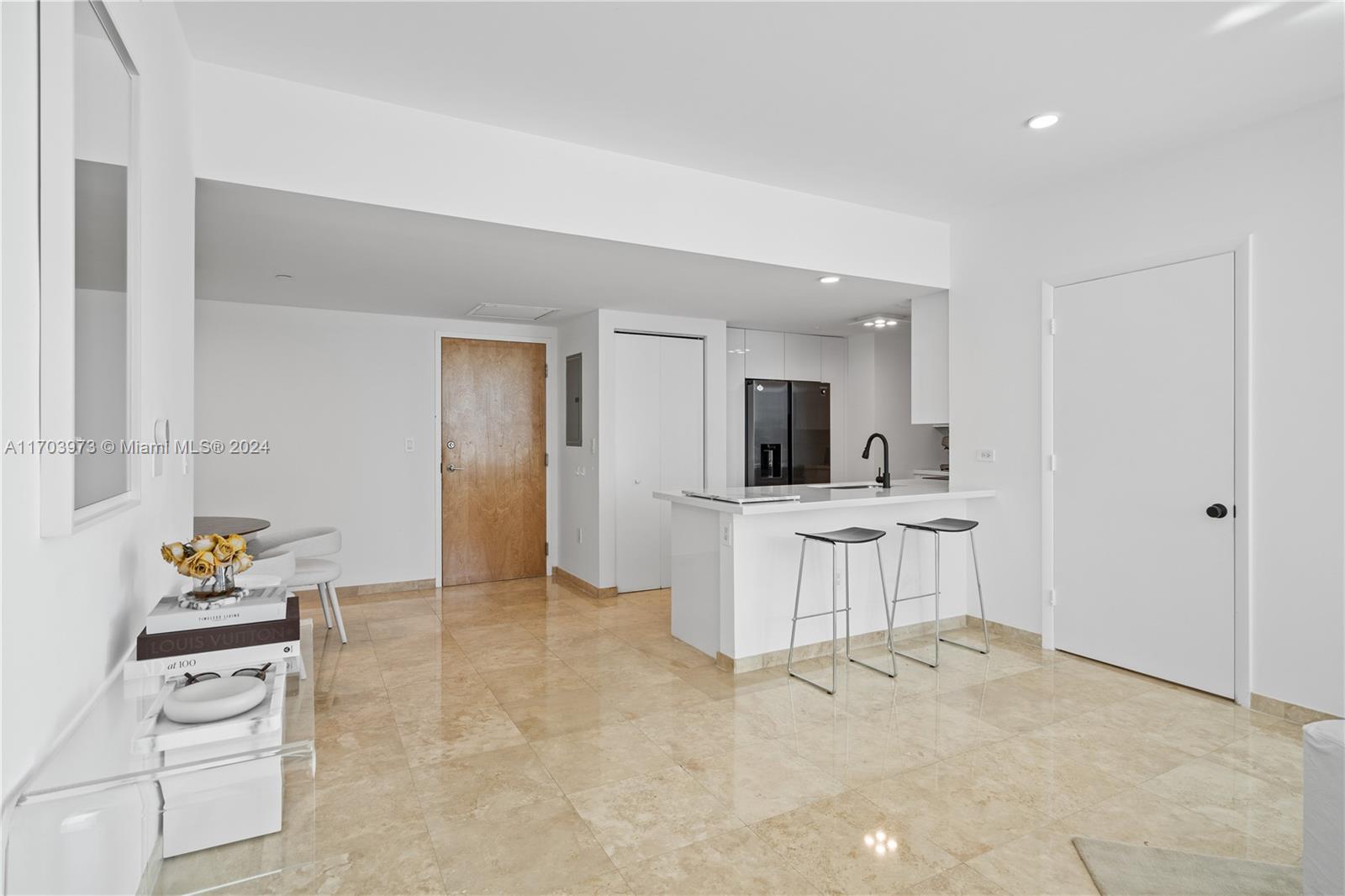 350 S Miami Ave Unit: 2304