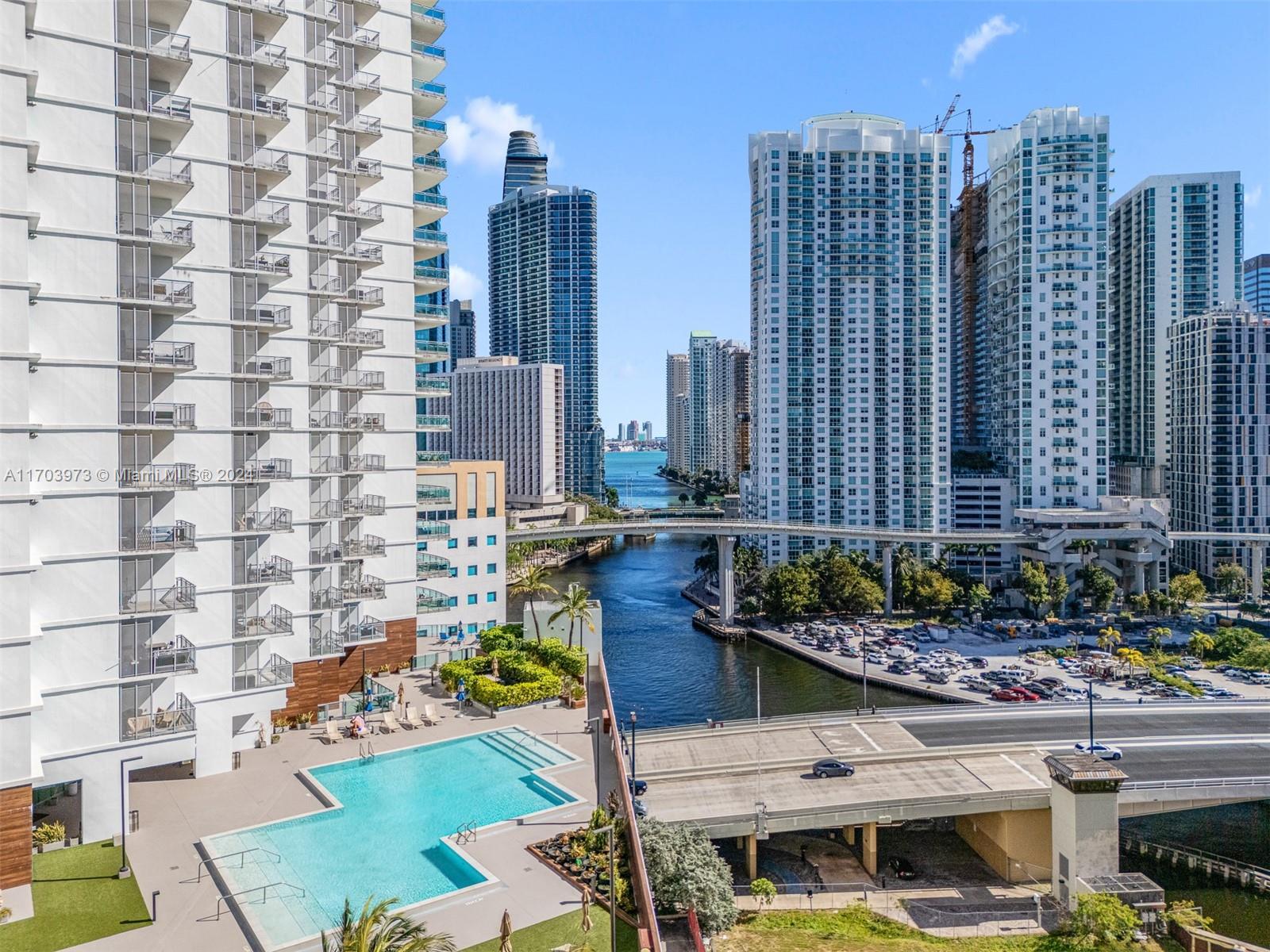 350 S Miami Ave Unit: 2304