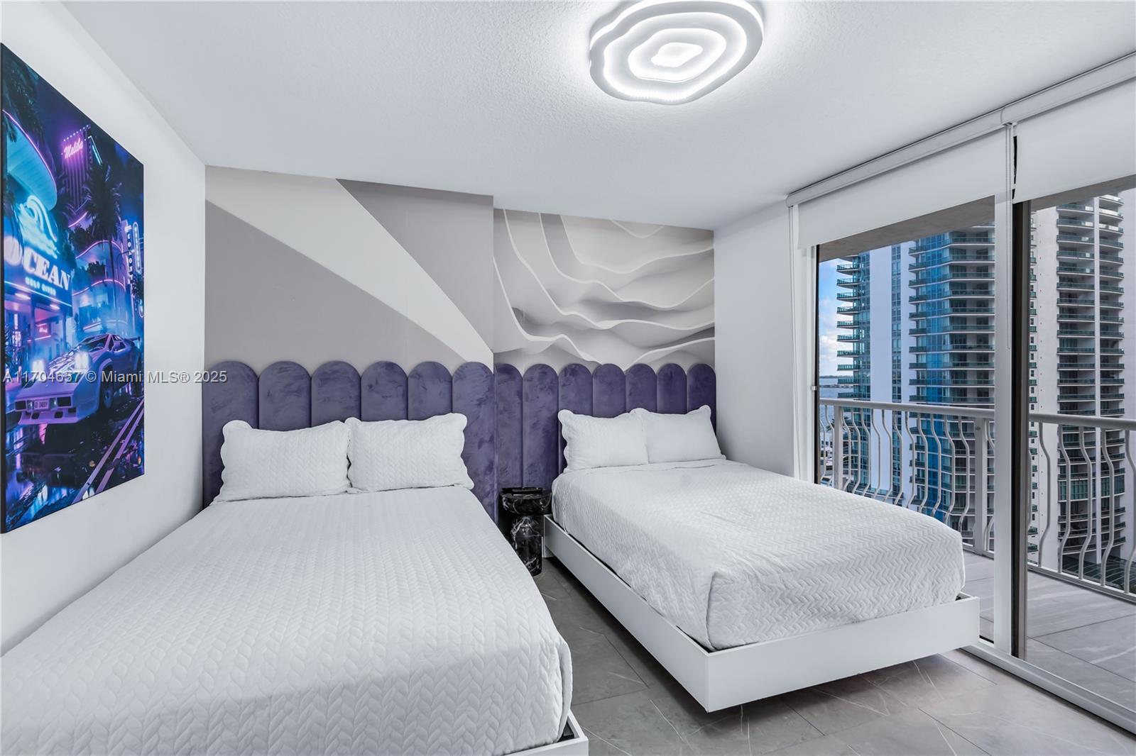 1200 Brickell Bay Dr # 1701