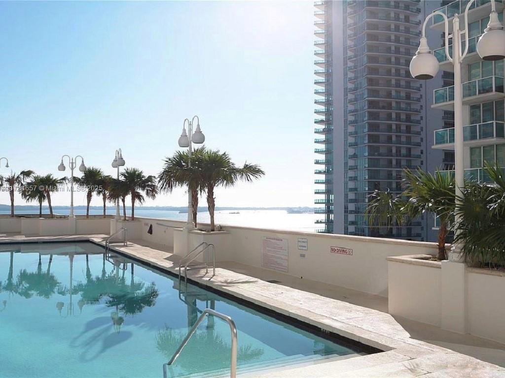 1200 Brickell Bay Dr # 1701