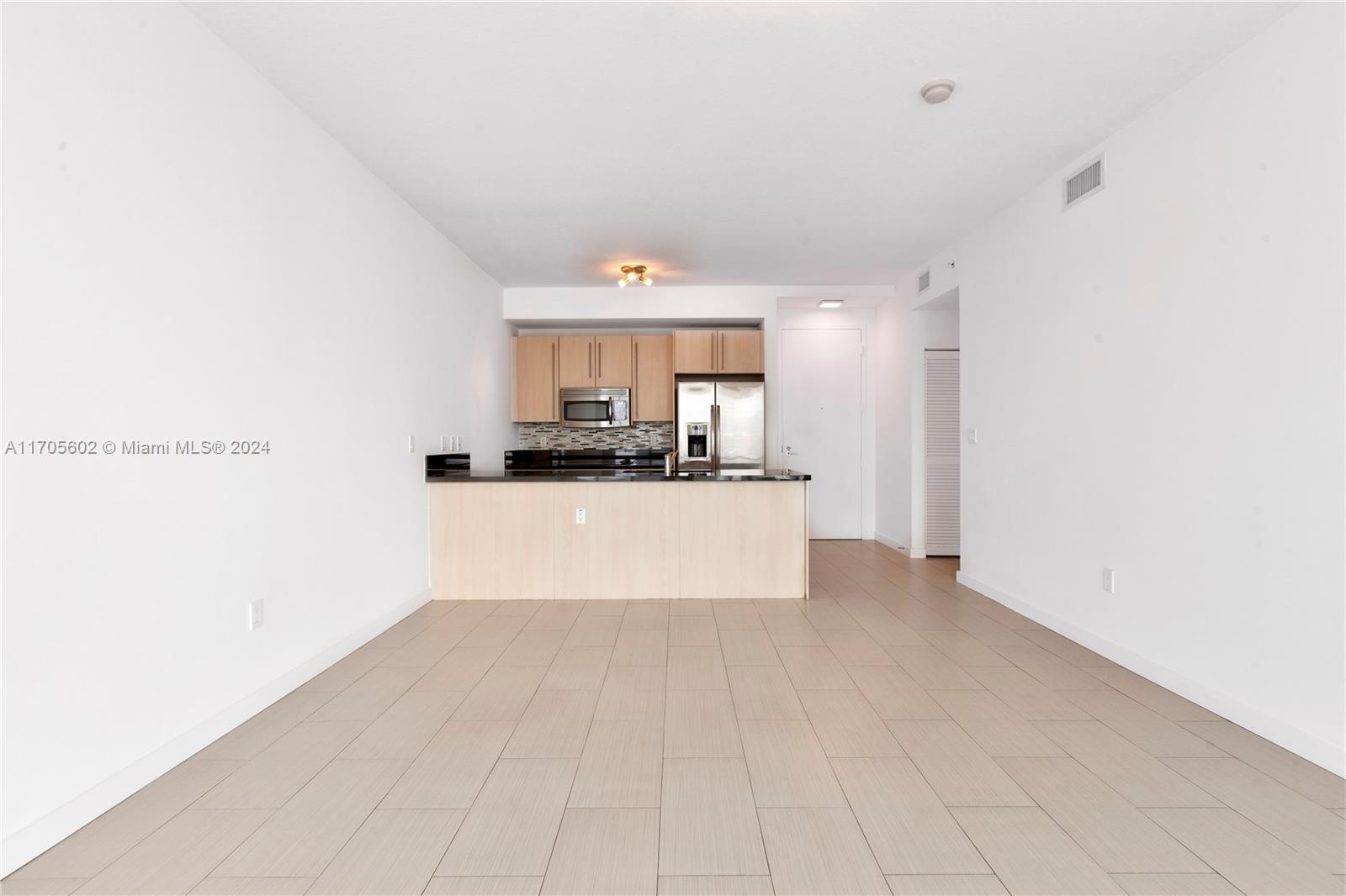 1111 SW 1st Ave Unit: 3721-N
