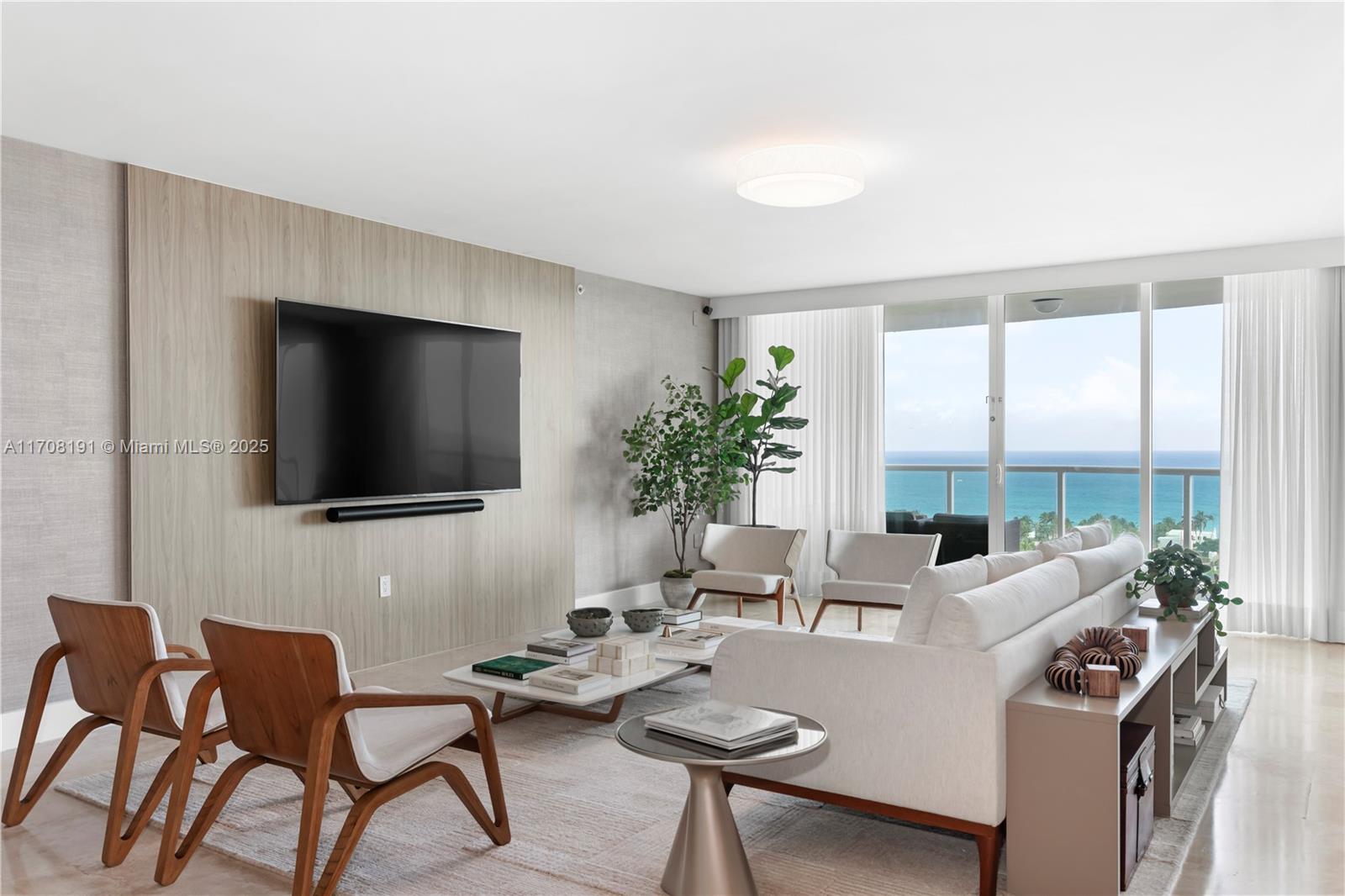 20201 E Country Club Dr # 1902