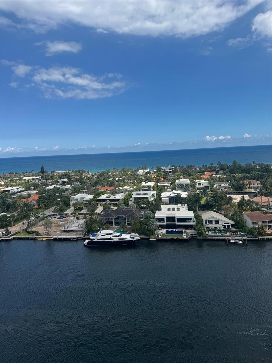 20201 E Country Club Dr # 1902