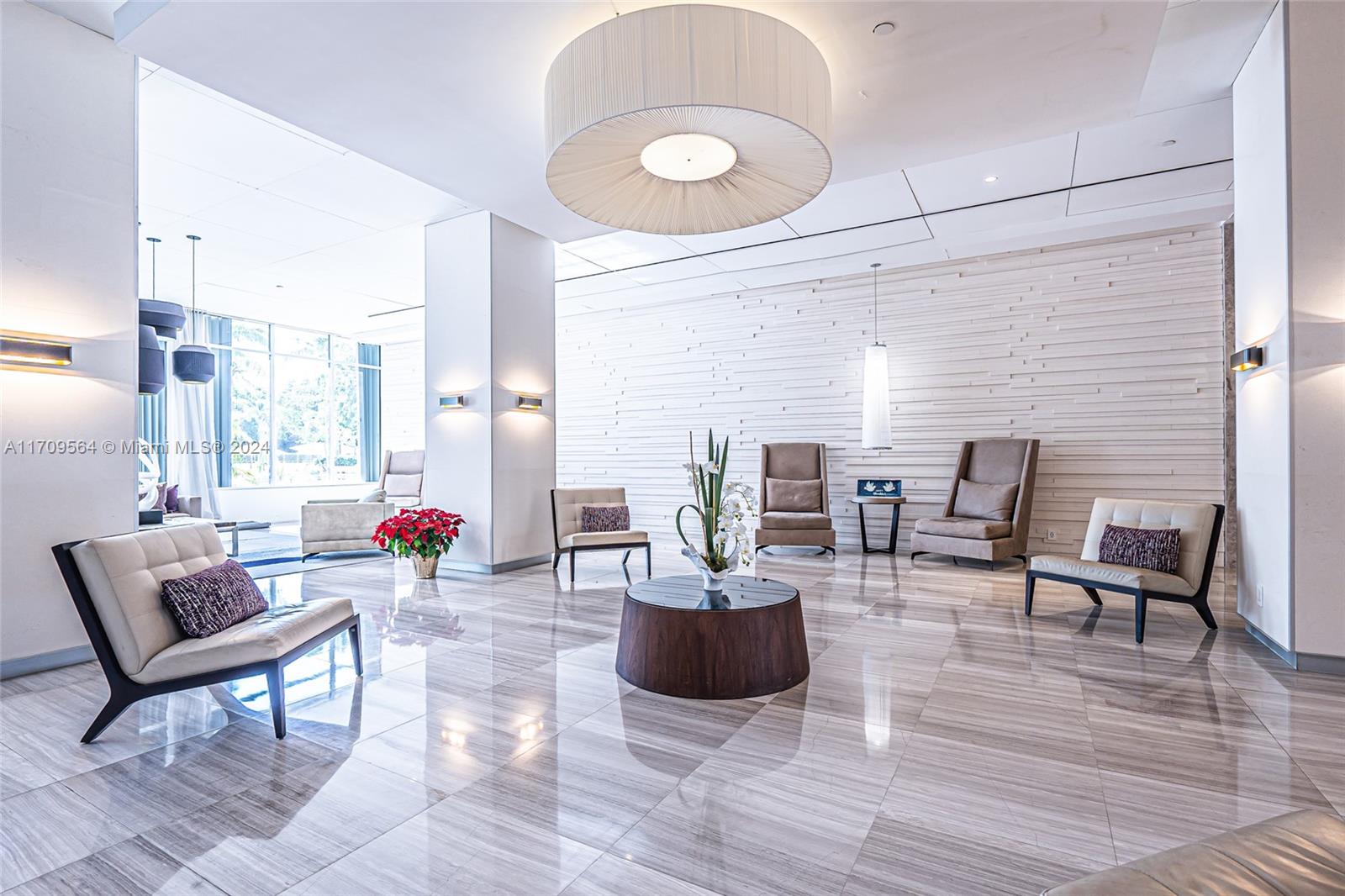 100 Bayview Dr # 1615