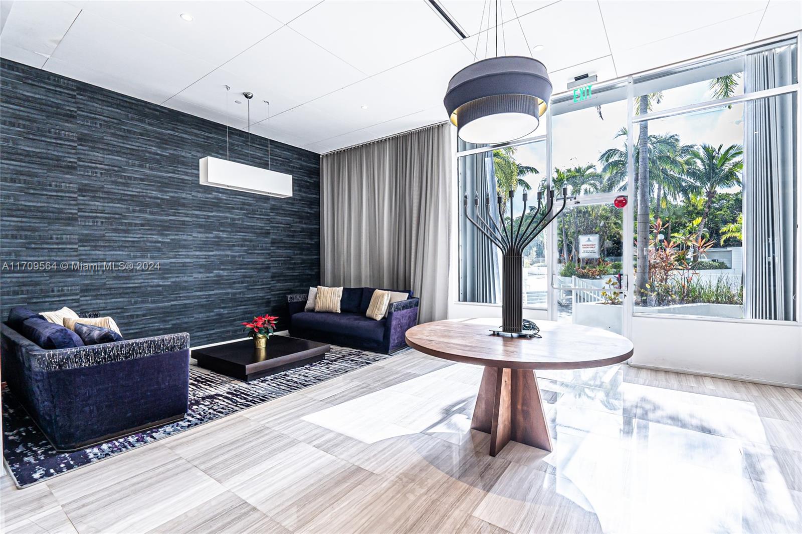 100 Bayview Dr # 1615