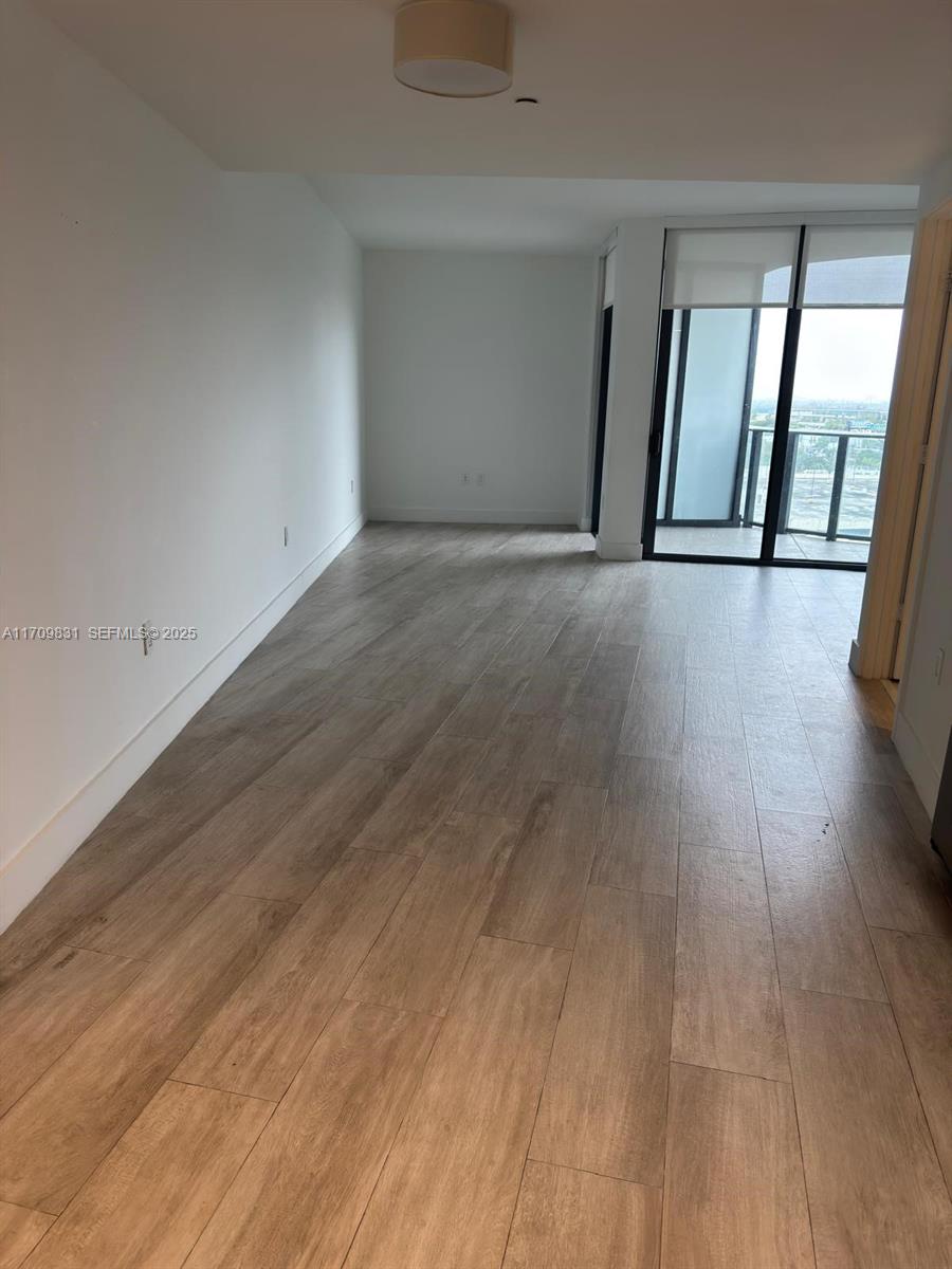 121 NE 34th St # 1214 | Hyde Midtown