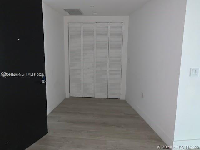 121 NE 34th St # 1214