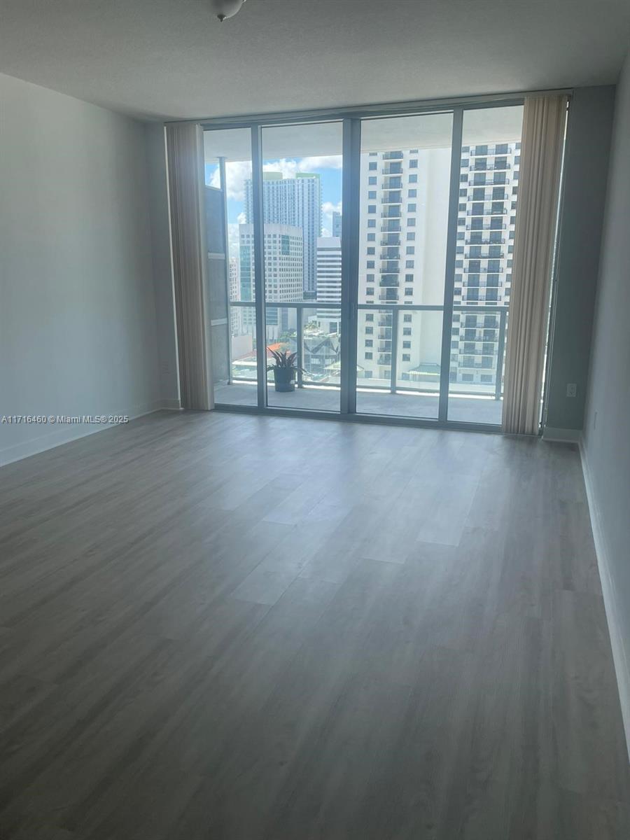 1111 SW 1st Ave Unit: 2224-N