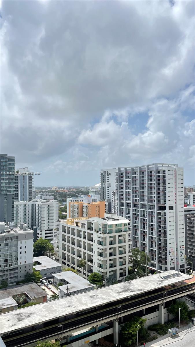 1111 SW 1st Ave Unit: 2224-N