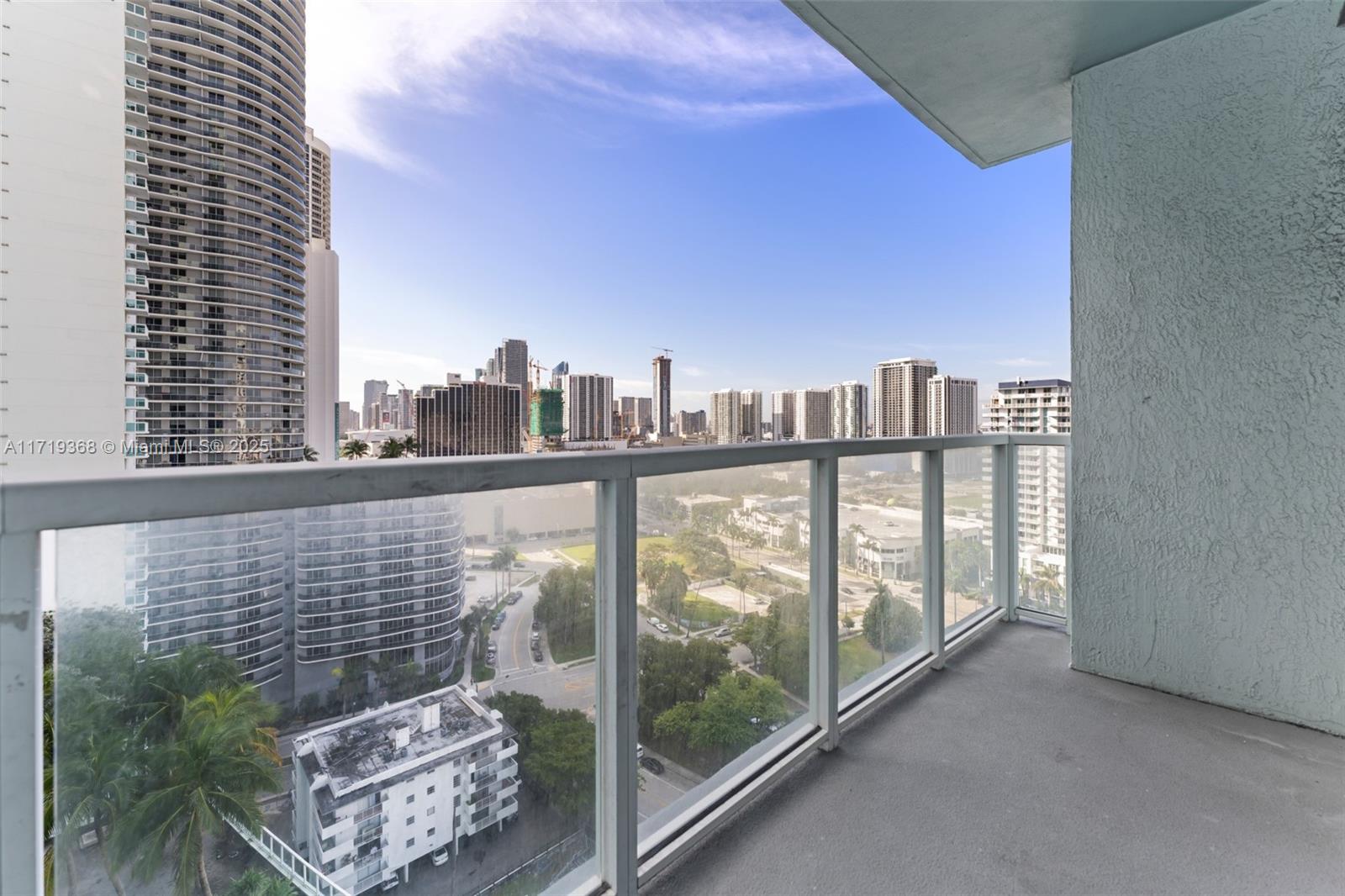 1900 N Bayshore Dr # 1819