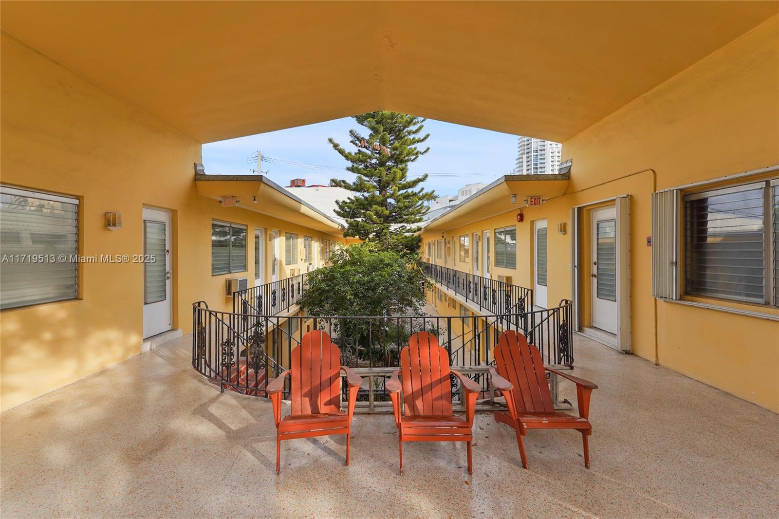 65 Washington Ave # 23