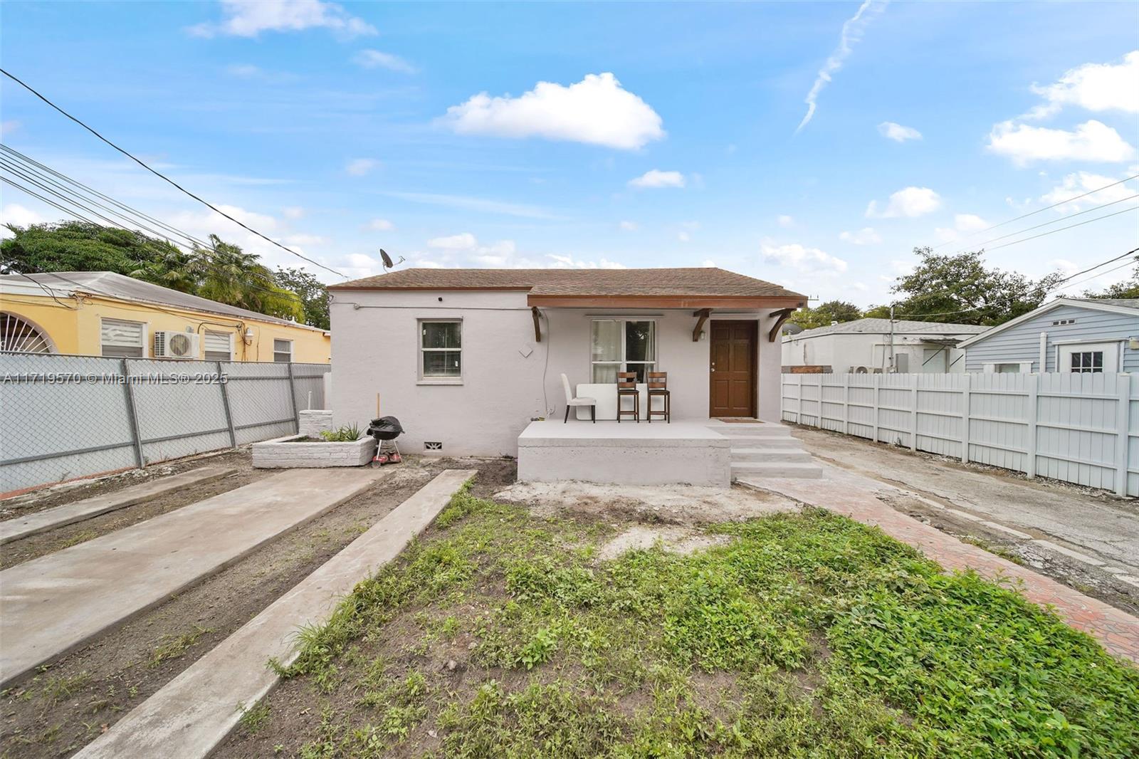 2286 NW 35th St