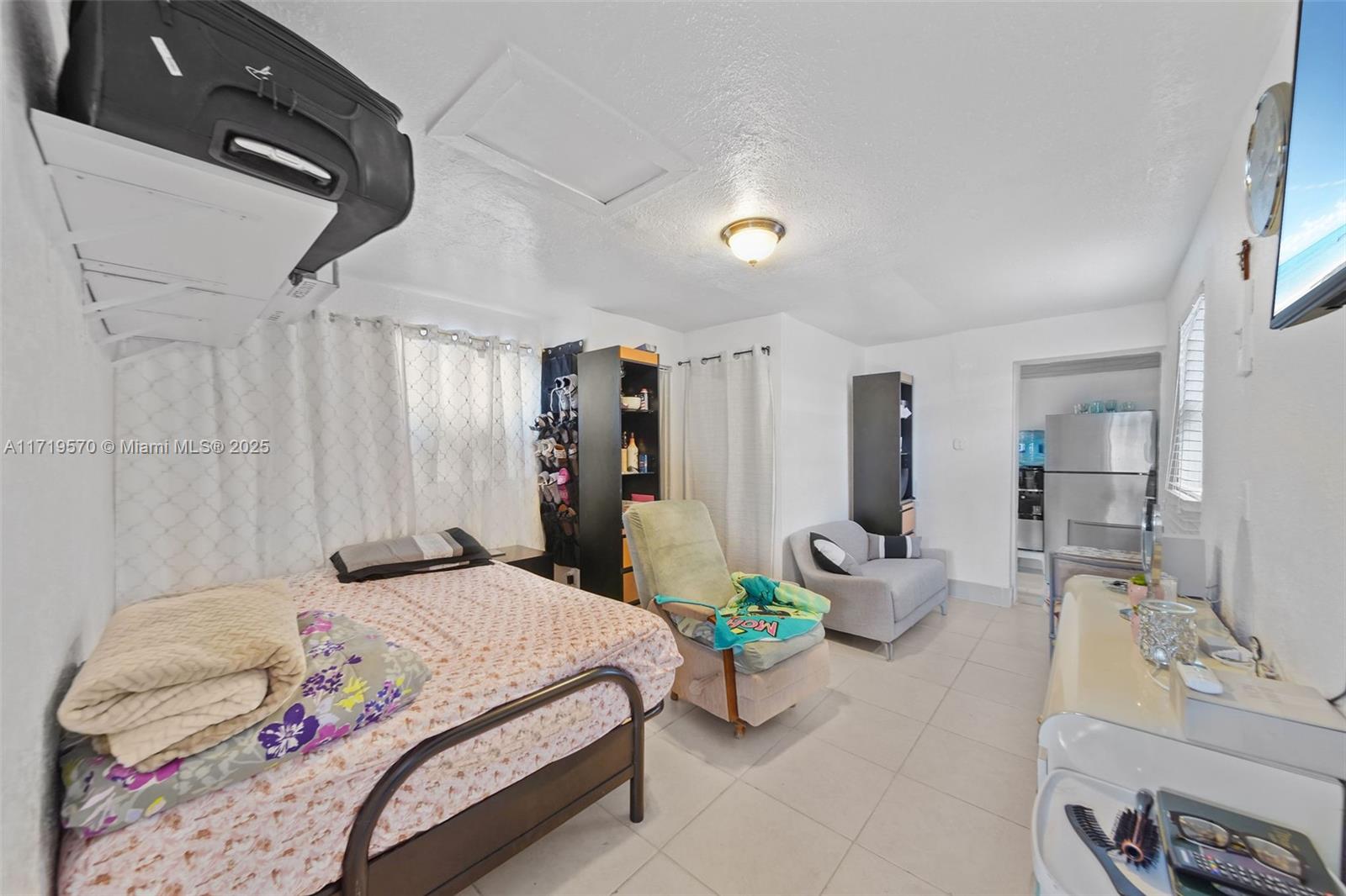 2286 NW 35th St