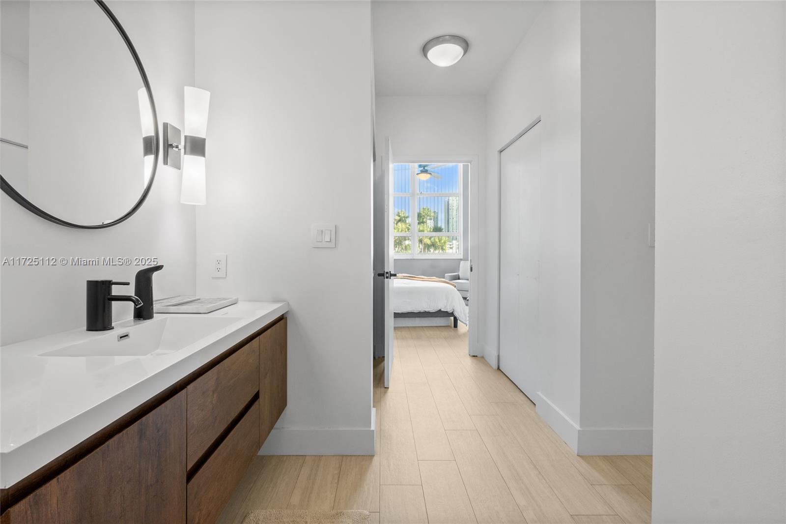 2001 Biscayne Blvd # 2610