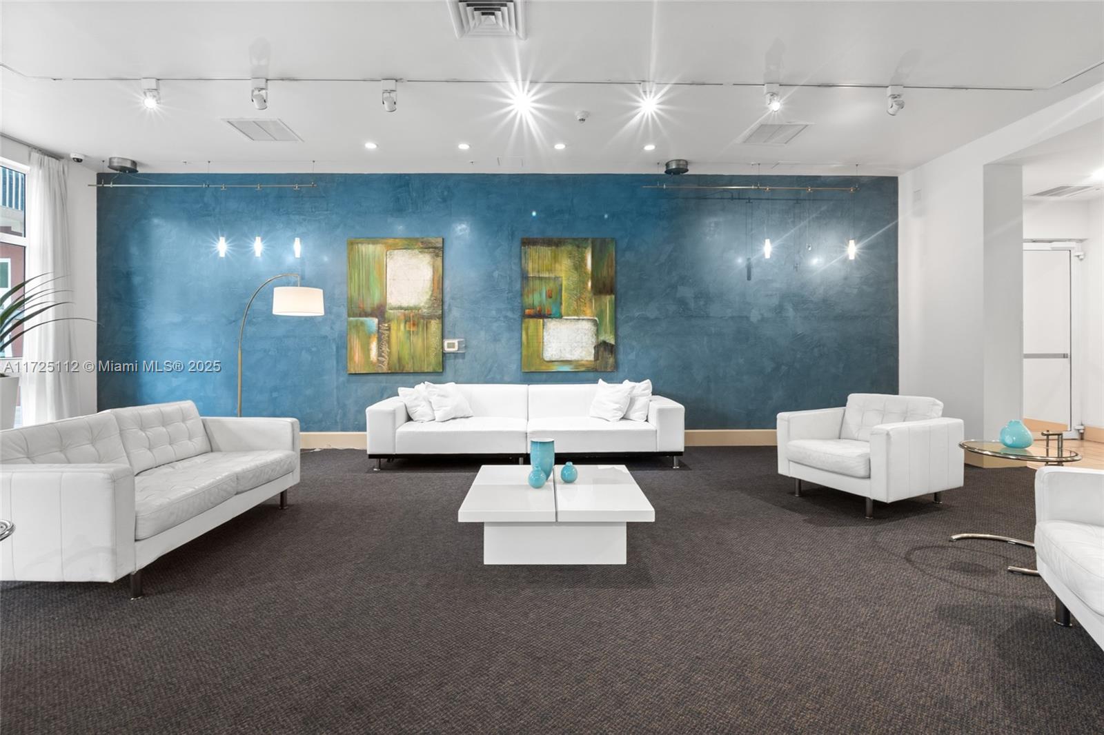 2001 Biscayne Blvd # 2610